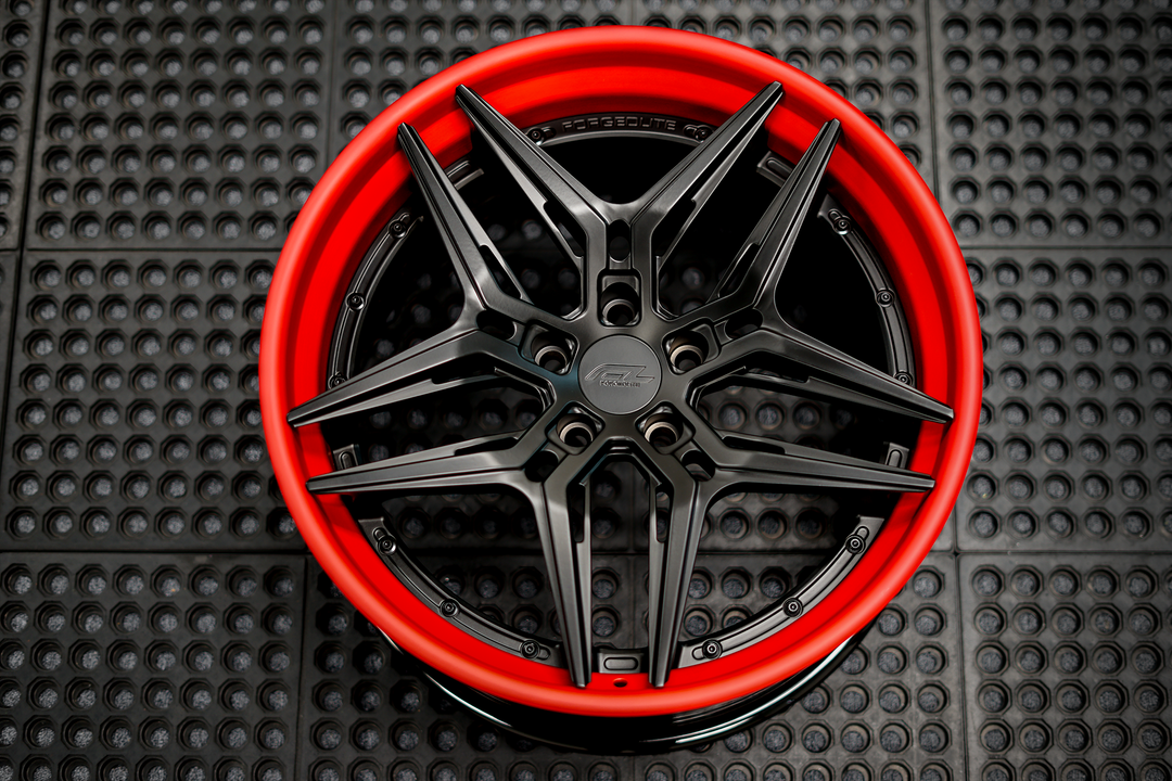 RS8-SATIN-BLACK-MATTE-BRUSHED-CANDY-RED-1_7085edce-f401-4c73-9617-af1ddd66aebe.png