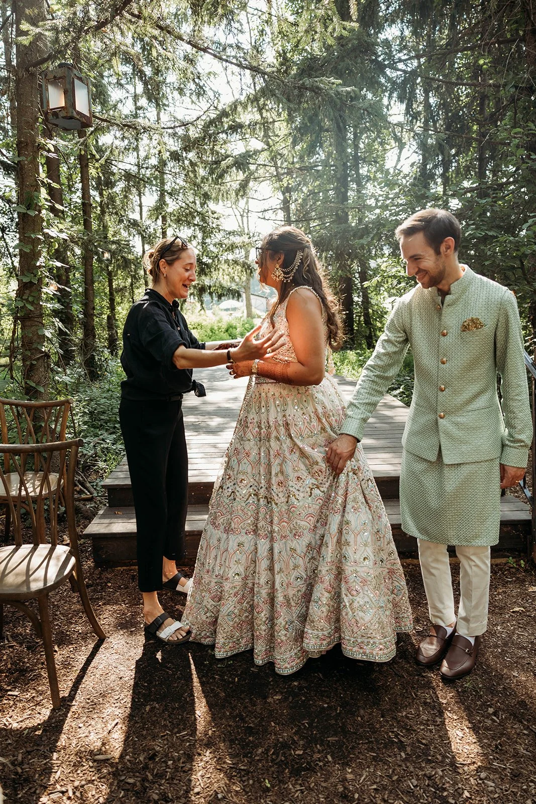 Wedding Coordinator assists couple in the Forest at Black Walnut Farm 
