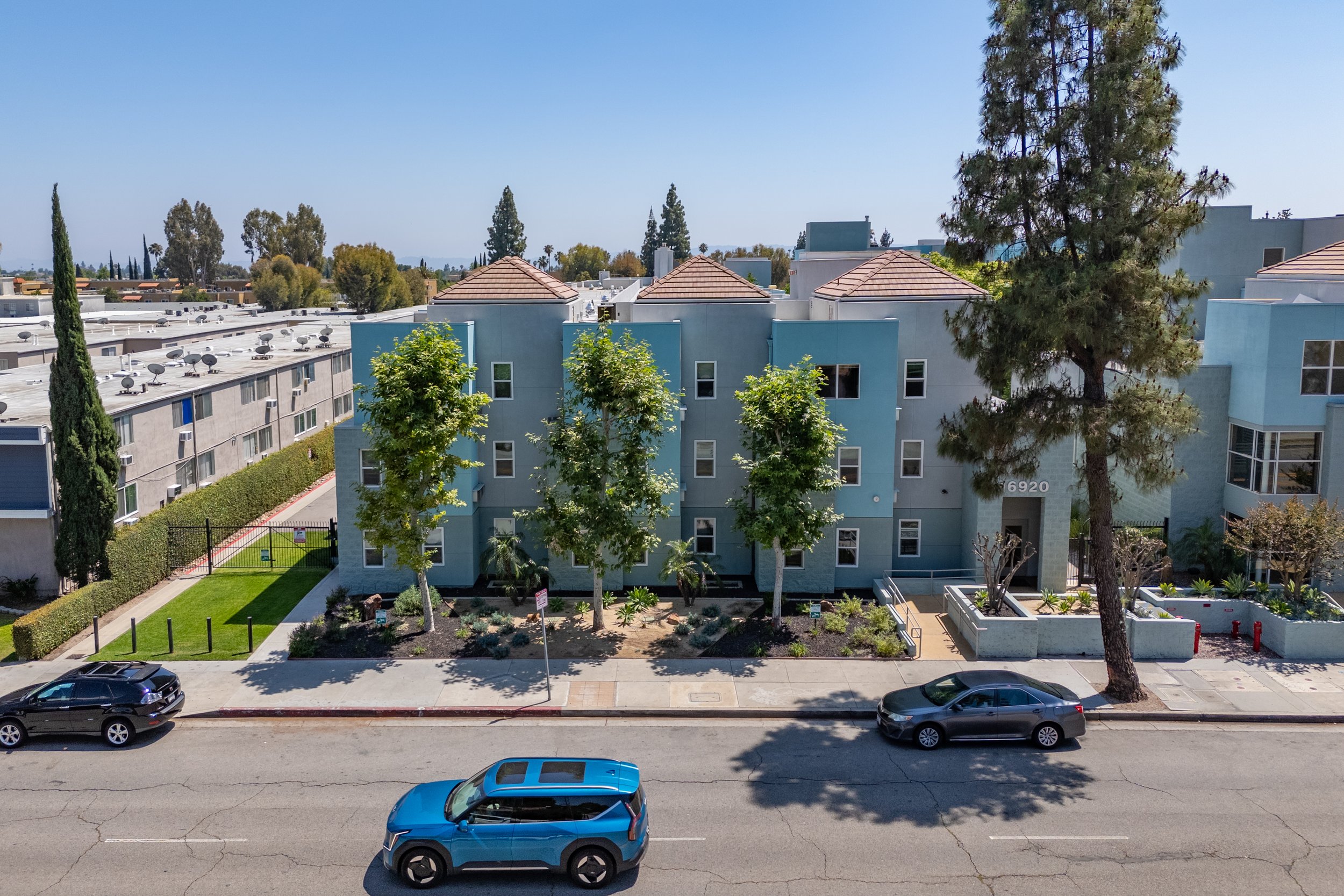Castlewood Terrace I