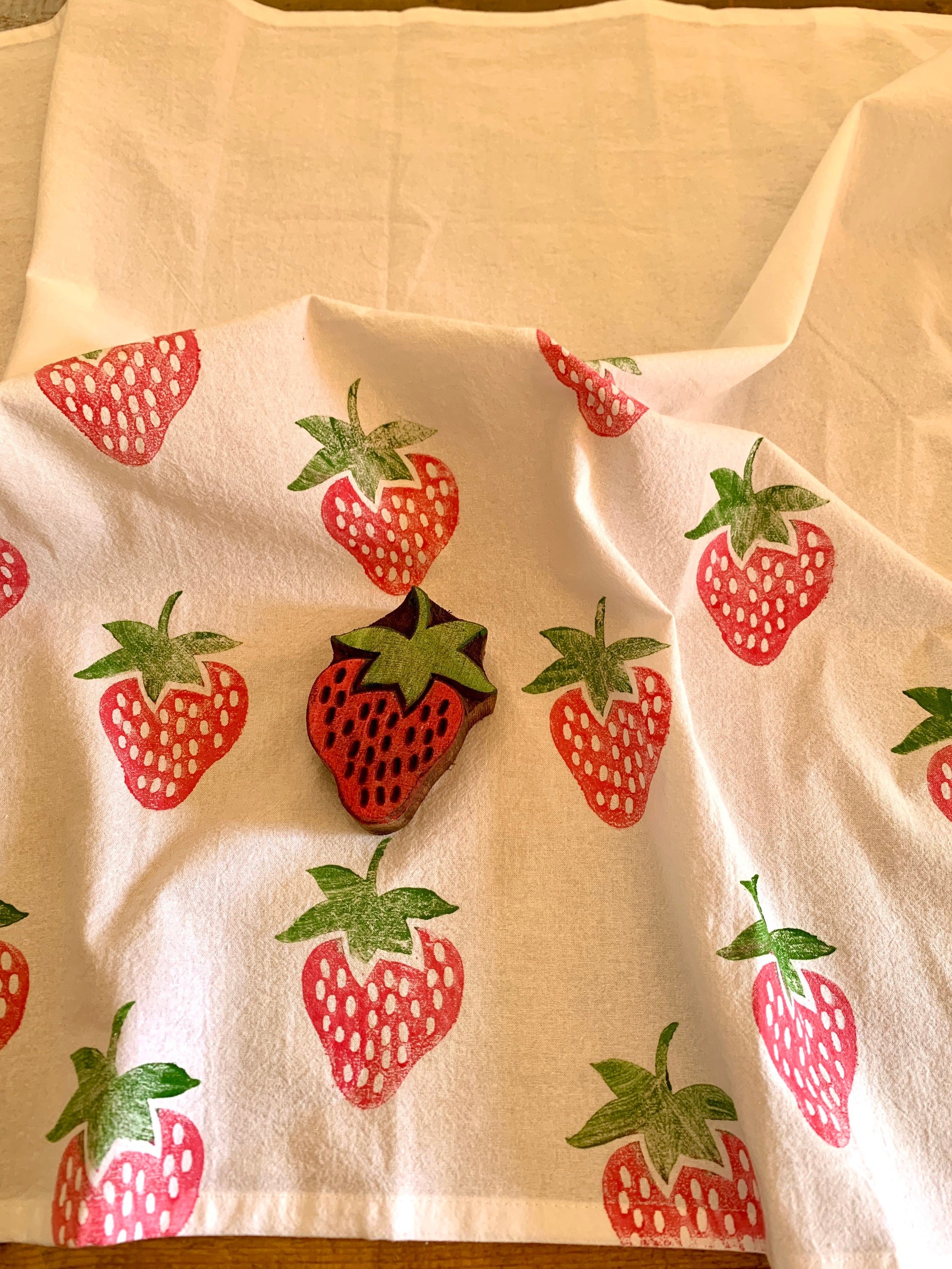 https://i.etsystatic.com/6164768/r/il/821306/4874748960/il_fullxfull.4874748960_2u34.jpg