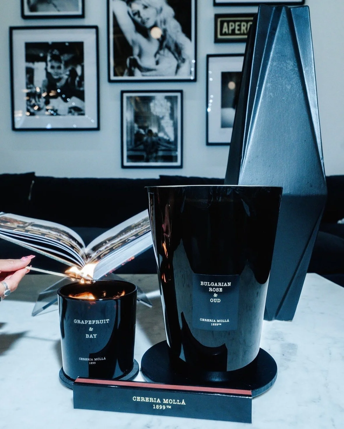 Late nights, lit candles, and cold bubbles 🥂🕯️We don&rsquo;t do basic and neither should your space. Come in and see what #Londonpiercehome is all about🤍
Photography: @ty.gunner 

#interiordesign #interiorinspiration #scottsdalefurniturestore #sco