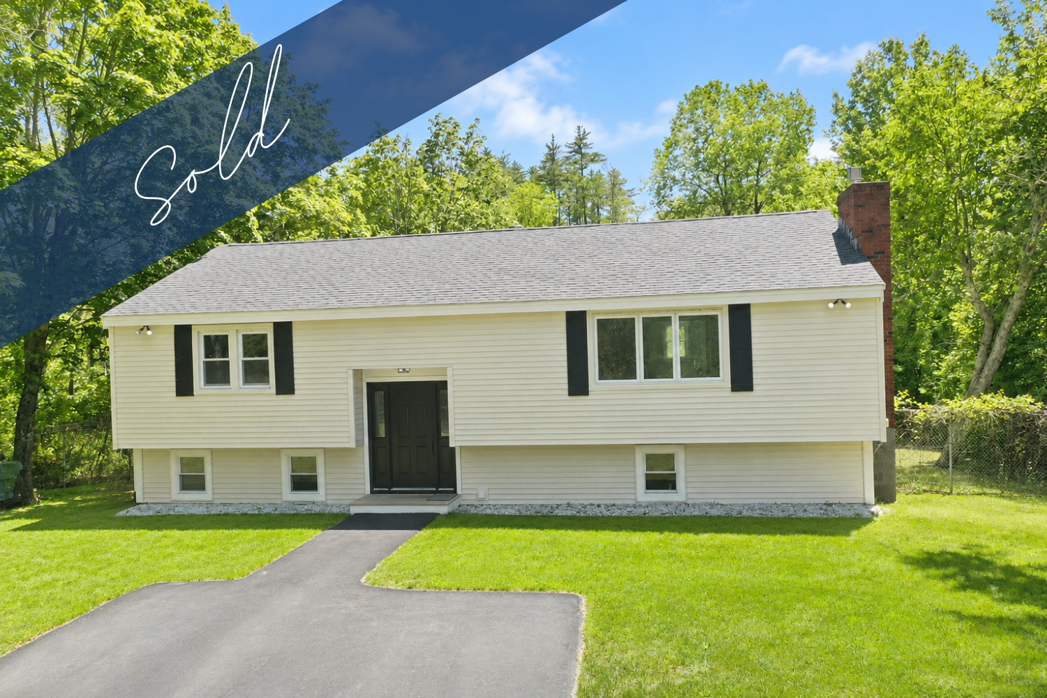 243 Second Crown Point Rd · Barrington, NH · 4 bed · 2 bath · 2, 081 sqft