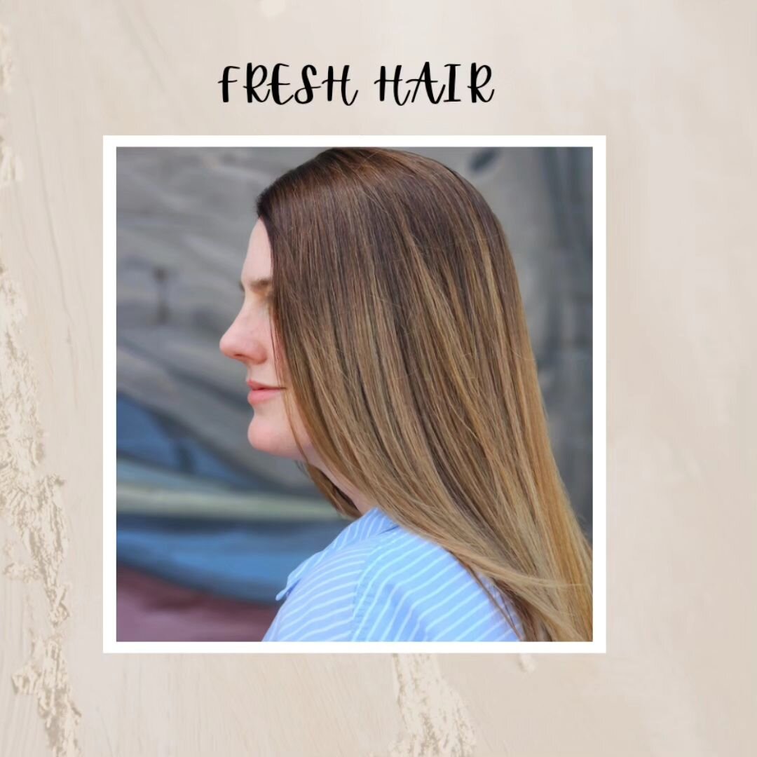 Feeling fresh!
 Roots trim and gloss for Ainsley 

@hairbytinarobinson 
#wella #freshhair #yyjsalon #fernwood #freshcolor #yyjhairstylist