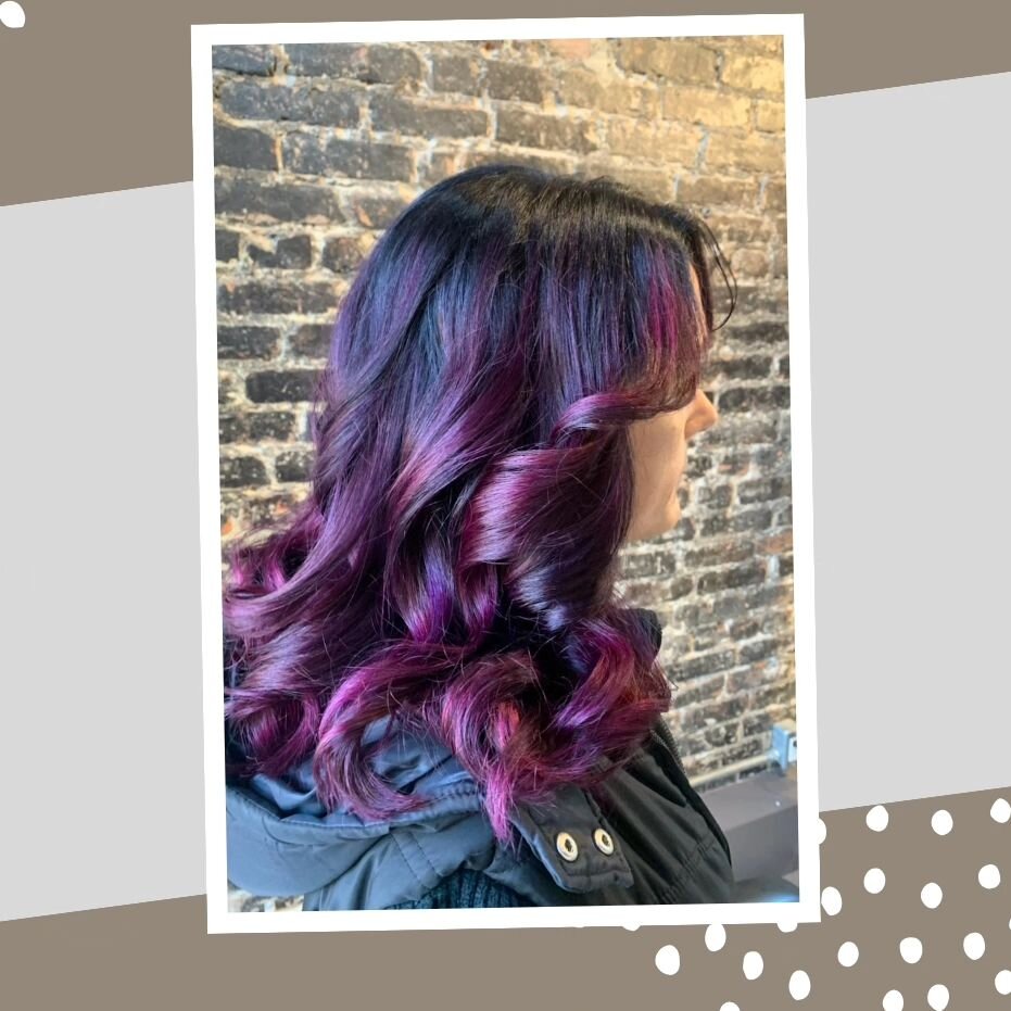 Life's too short for boring hair! 
 Hair by @virtuousvibe 

#joicointensity #brighthair #freshcolor #kevinmurphy #localbusiness #yyjhairstylist #yyjsalon