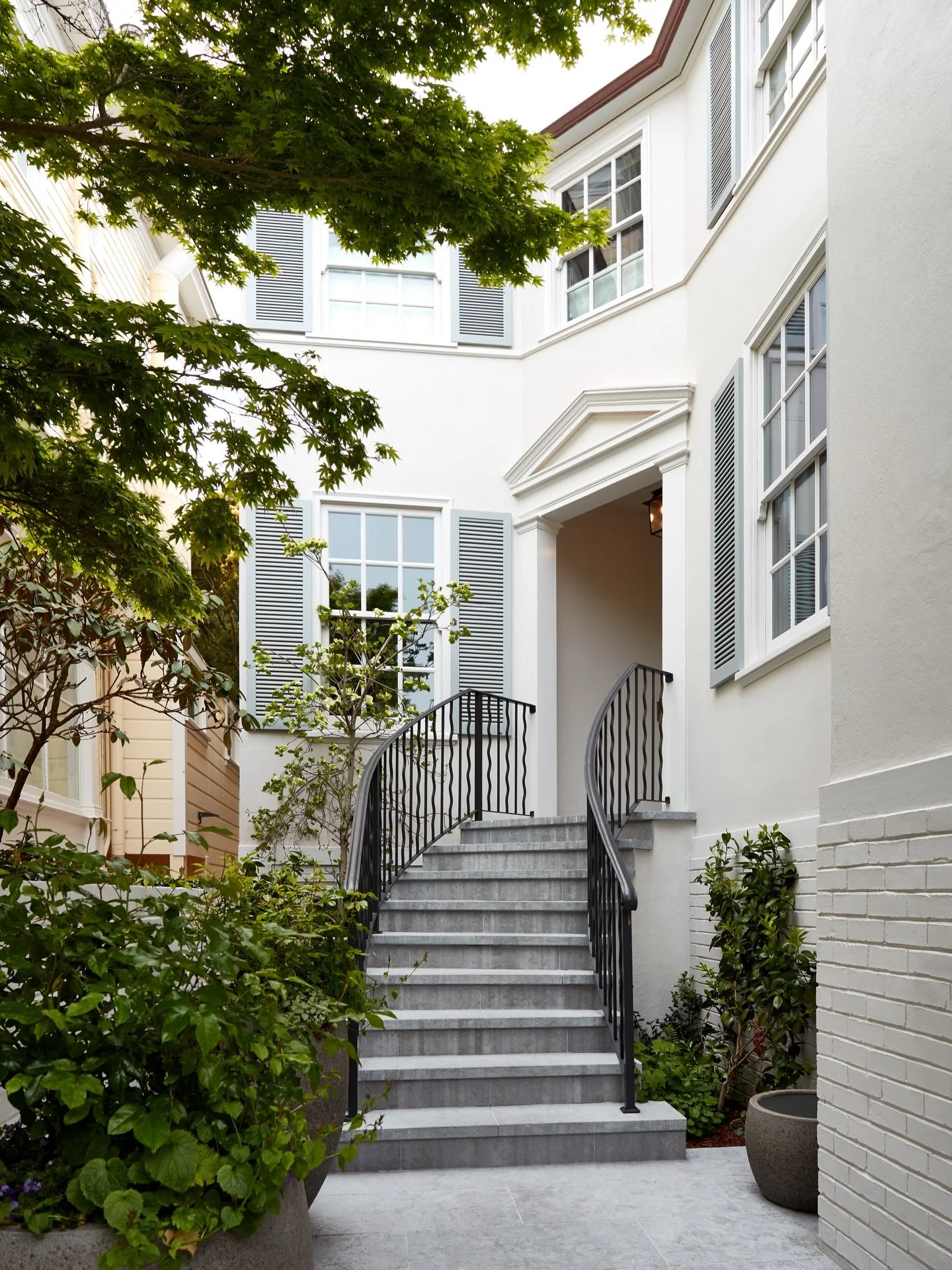 I don&rsquo;t think I&rsquo;ve given a proper tour of this home, to see how the spaces connect. Today I&rsquo;ll take you through the Entry and Living Room of our Washington project. 

The project scope was an interior gut renovation, an exterior cos