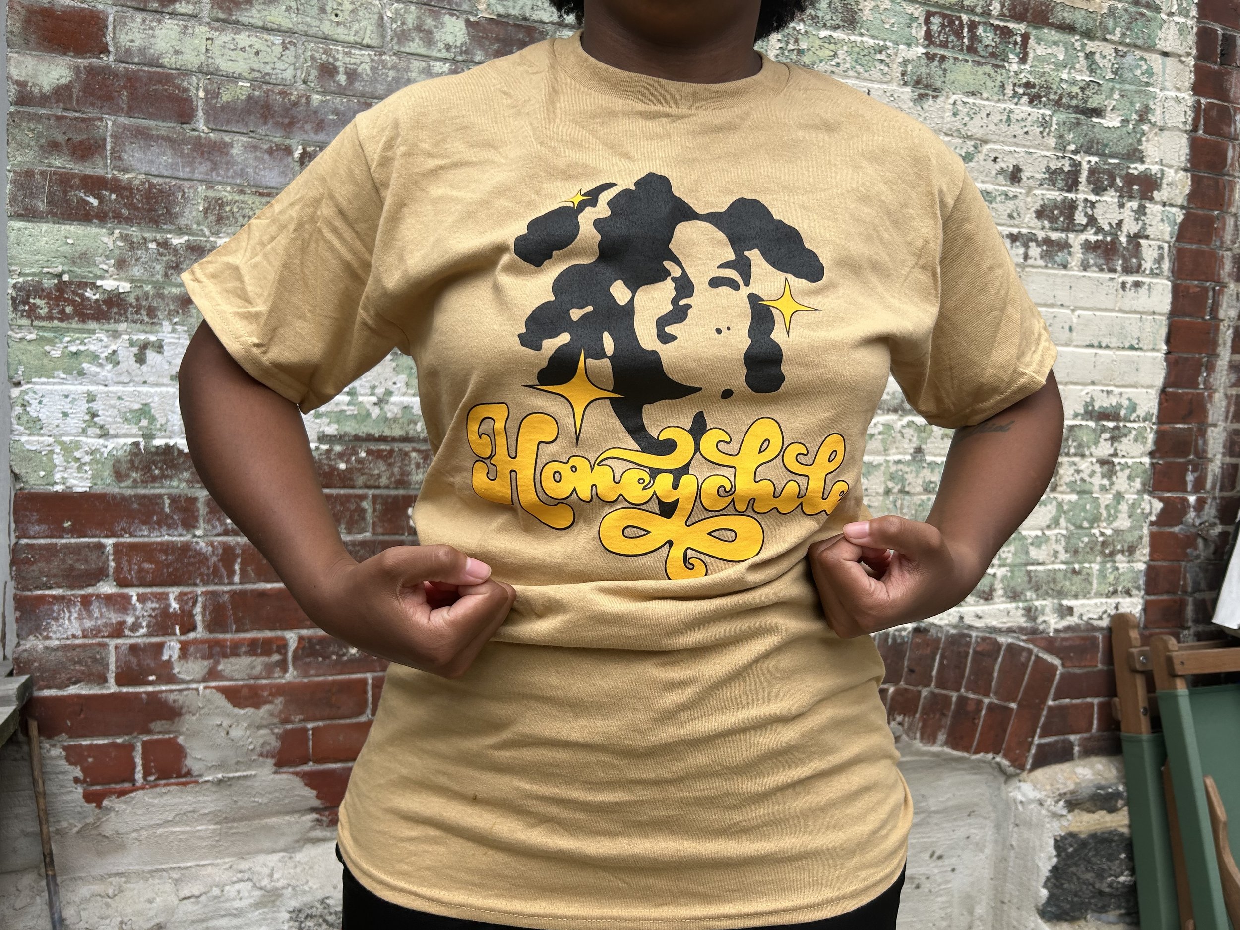 Philadelphia soul and RnB artist Honeychile selling new merch, print tees available on Bandcamp