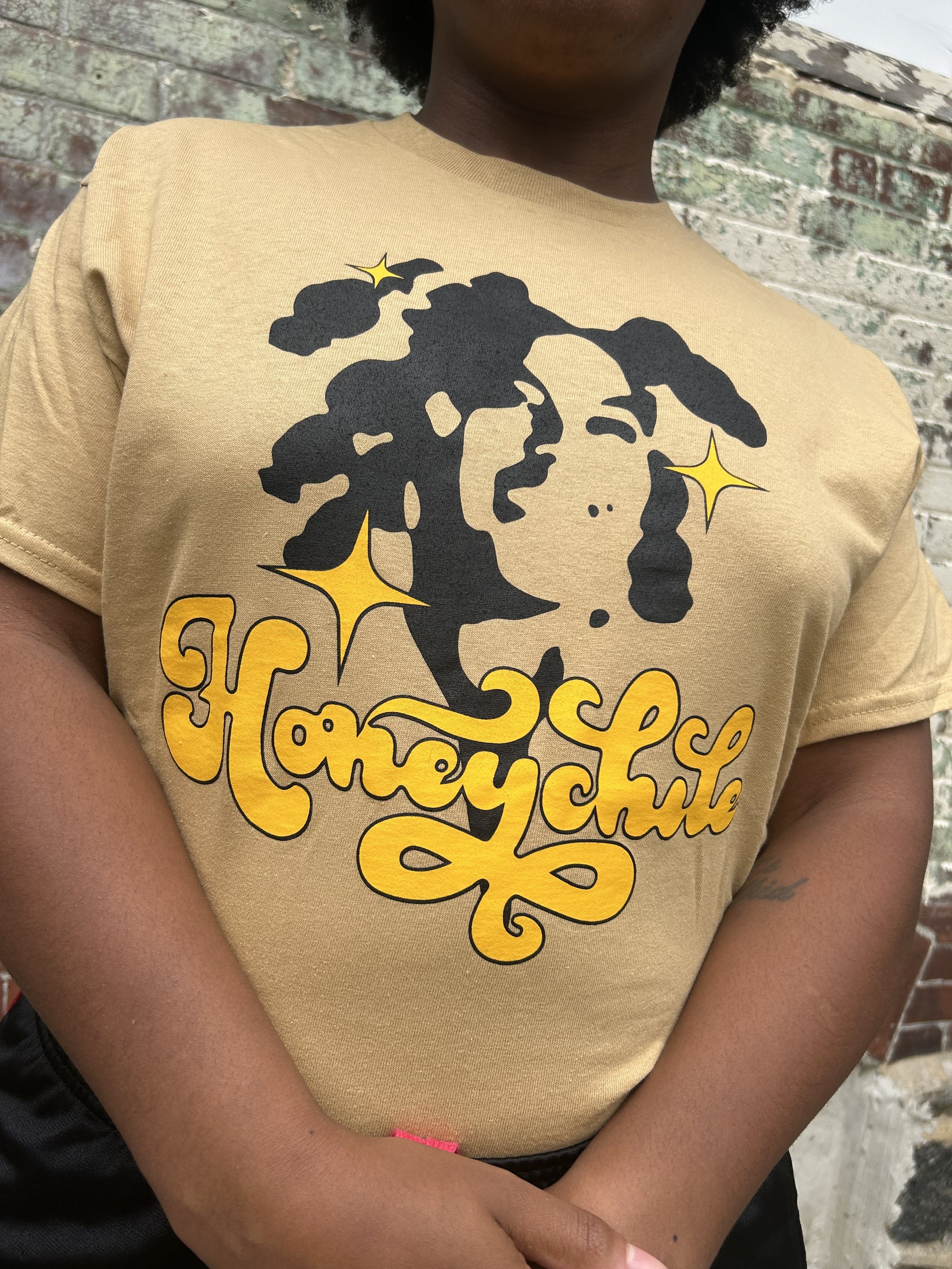 Philly musician and songwriter Honeychile has new print tees 