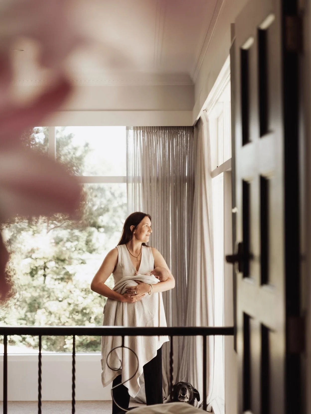 Life has shifted in the loveliest way lately here at @willowlodgewarkworth 

A small number of dates will be released shortly for winter &amp; spring. 
We can&rsquo;t wait to welcome you as a family of 🧑&zwj;🧑&zwj;🧒&zwj;🧒🐶 5 

📸 @kimmayphotogra