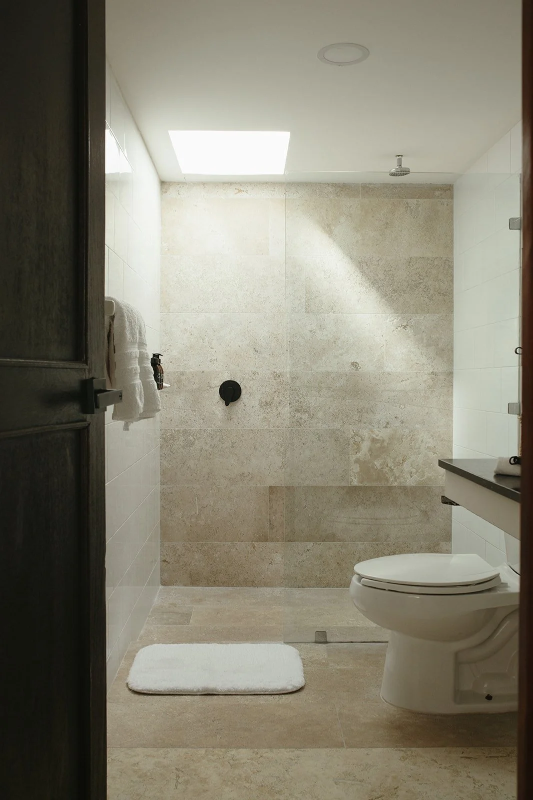 Rooftop room bathroom