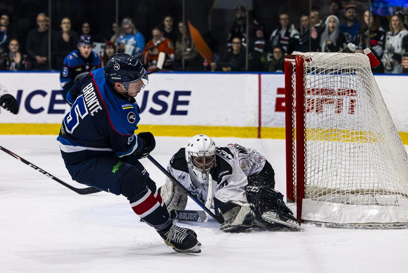 MelbIce_v_Bris-50.jpg