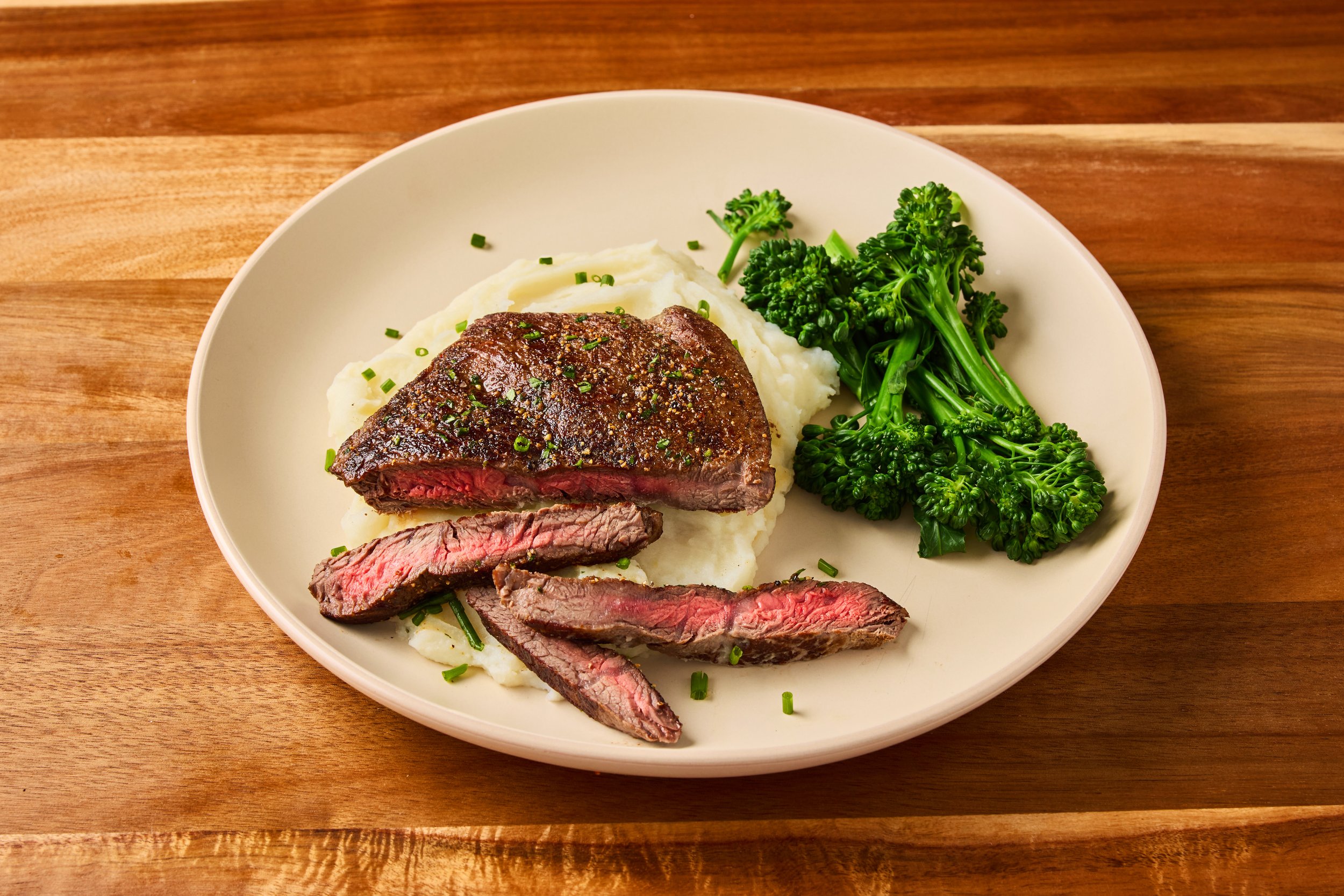 LongHillWagyu_sirloinsteak1208--.jpg