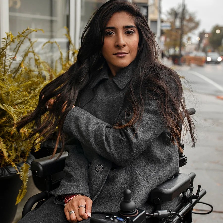 iz_adaptive_womens_peacoat_lifestyle.jpeg