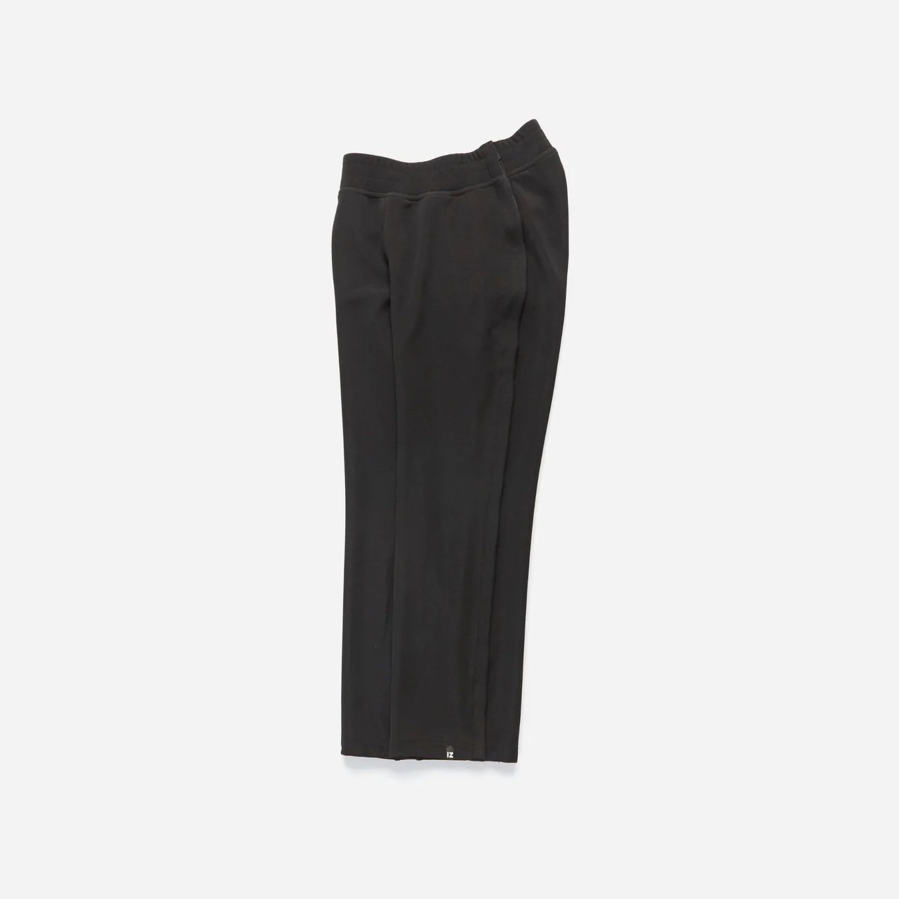 iz_adaptive_womens_dundas_athletic_pants_detail.jpeg