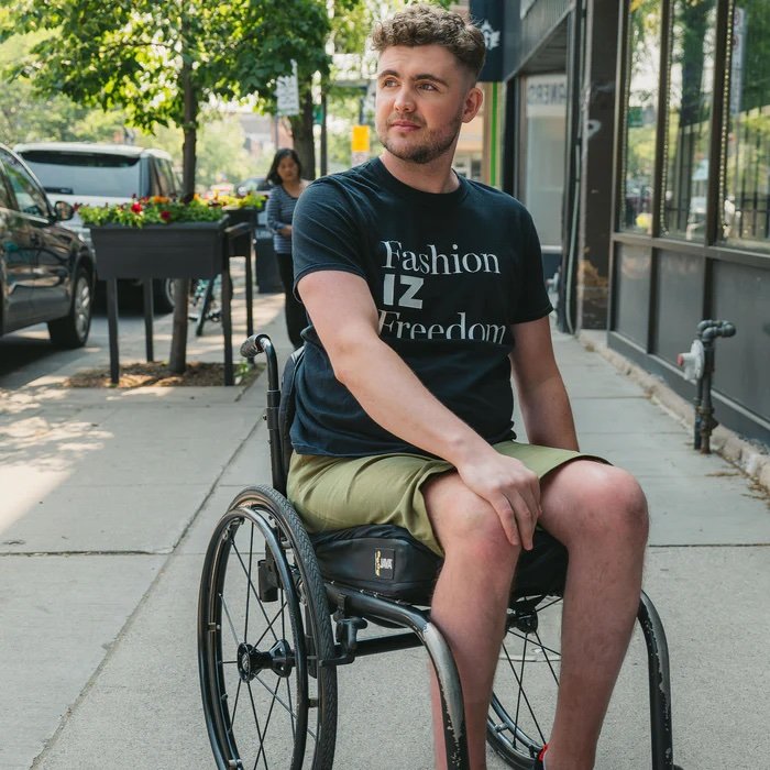 IZ_Adaptive_Mens_Game_Changer_Shorts_Chino_Elaist_Waist.jpeg