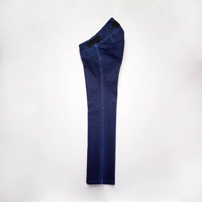 iz_adaptive_womens_seated_jeans_side.jpeg