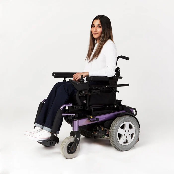 iz_adaptive_womens_seated_jeans_indigo.jpeg