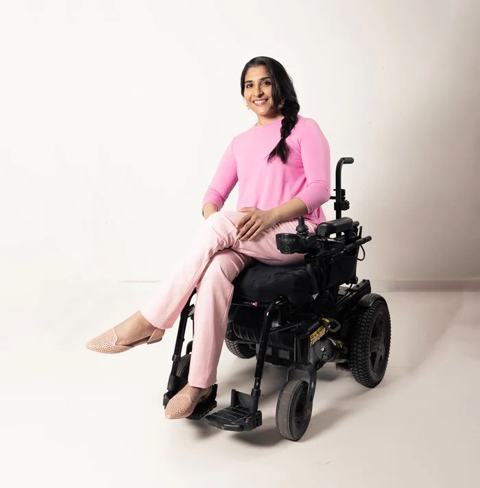 iz_adaptive_womens_crew_neck_t_shirt.jpeg