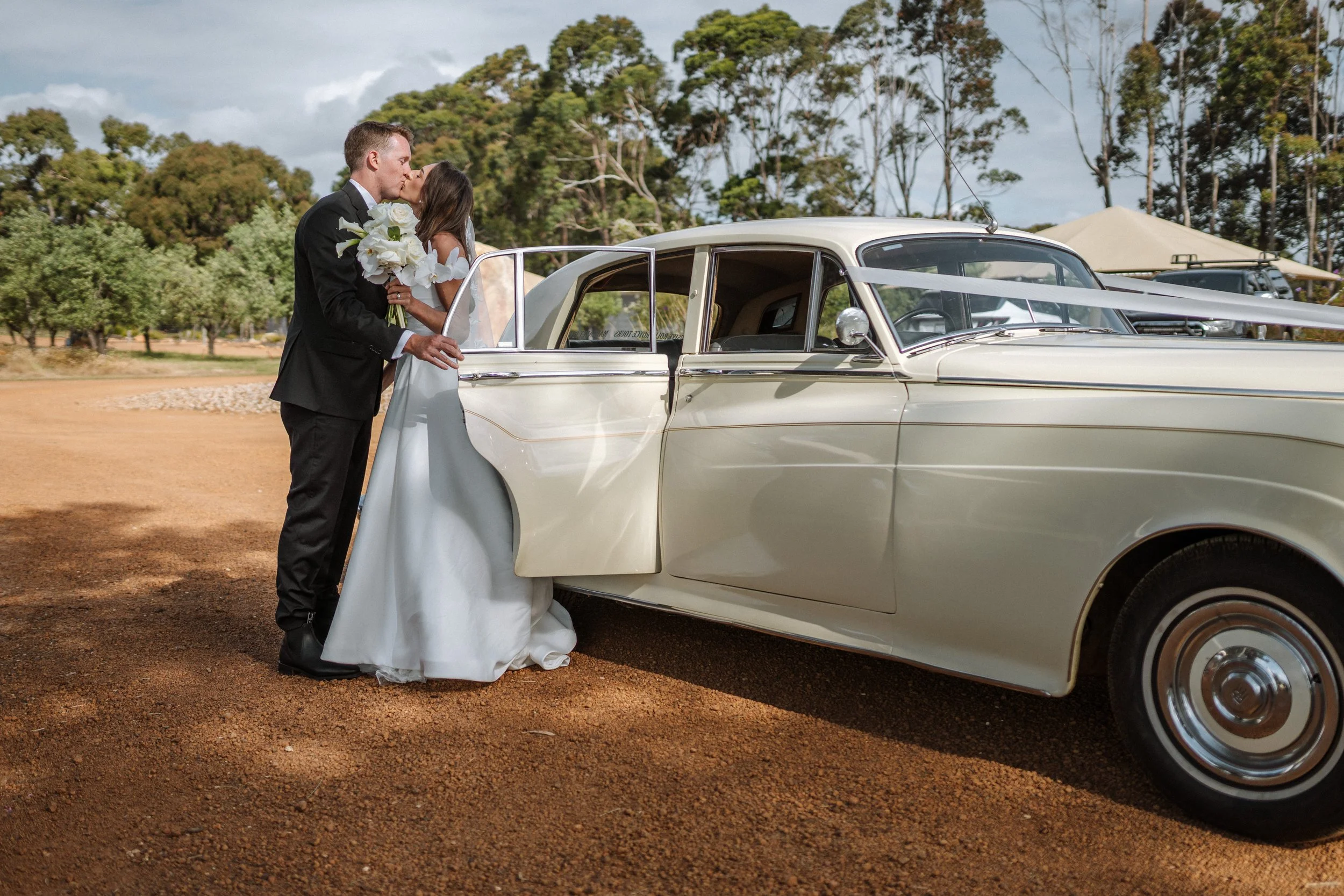34-JESS&TOM-B2-WESTBEACHWEDDINGS.jpg