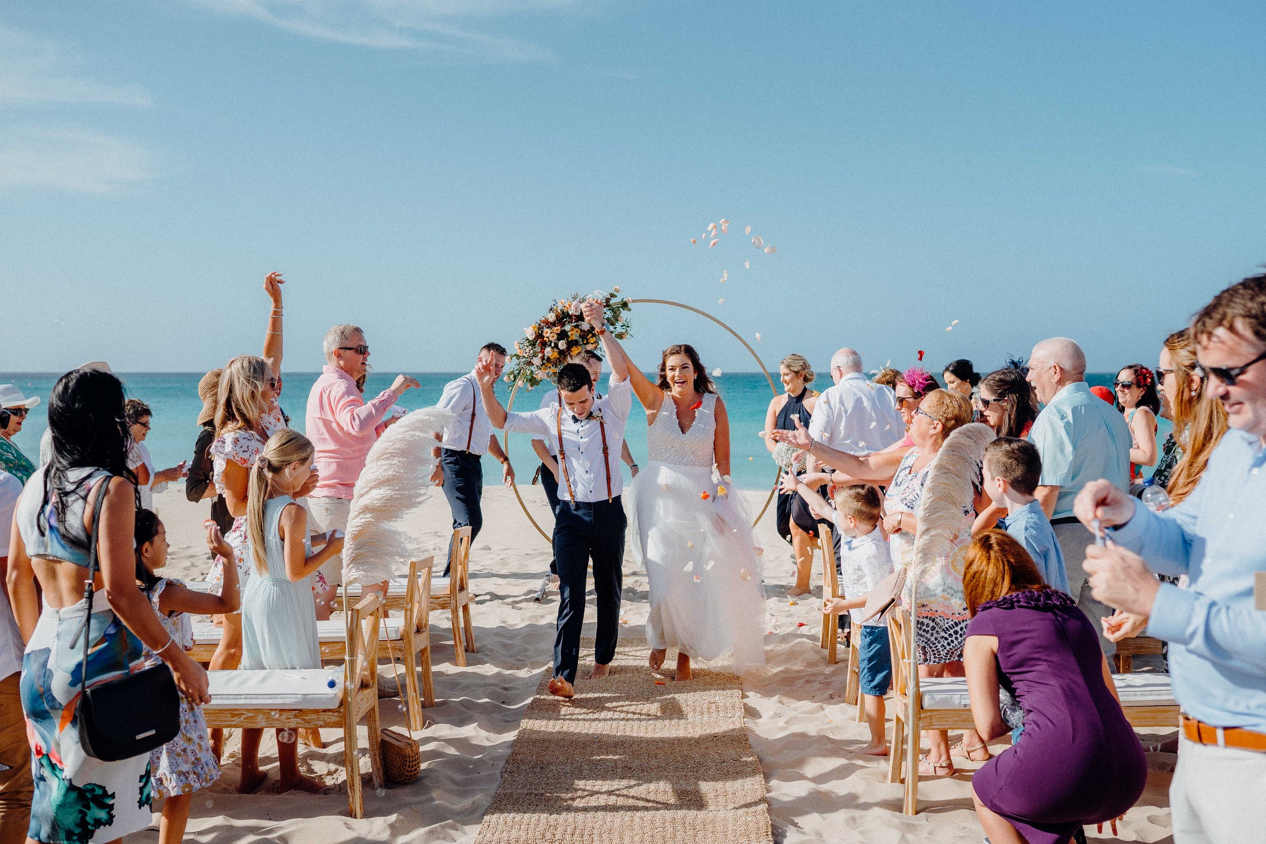 0109-WEDDINGS-DYLANALCOCK.jpg