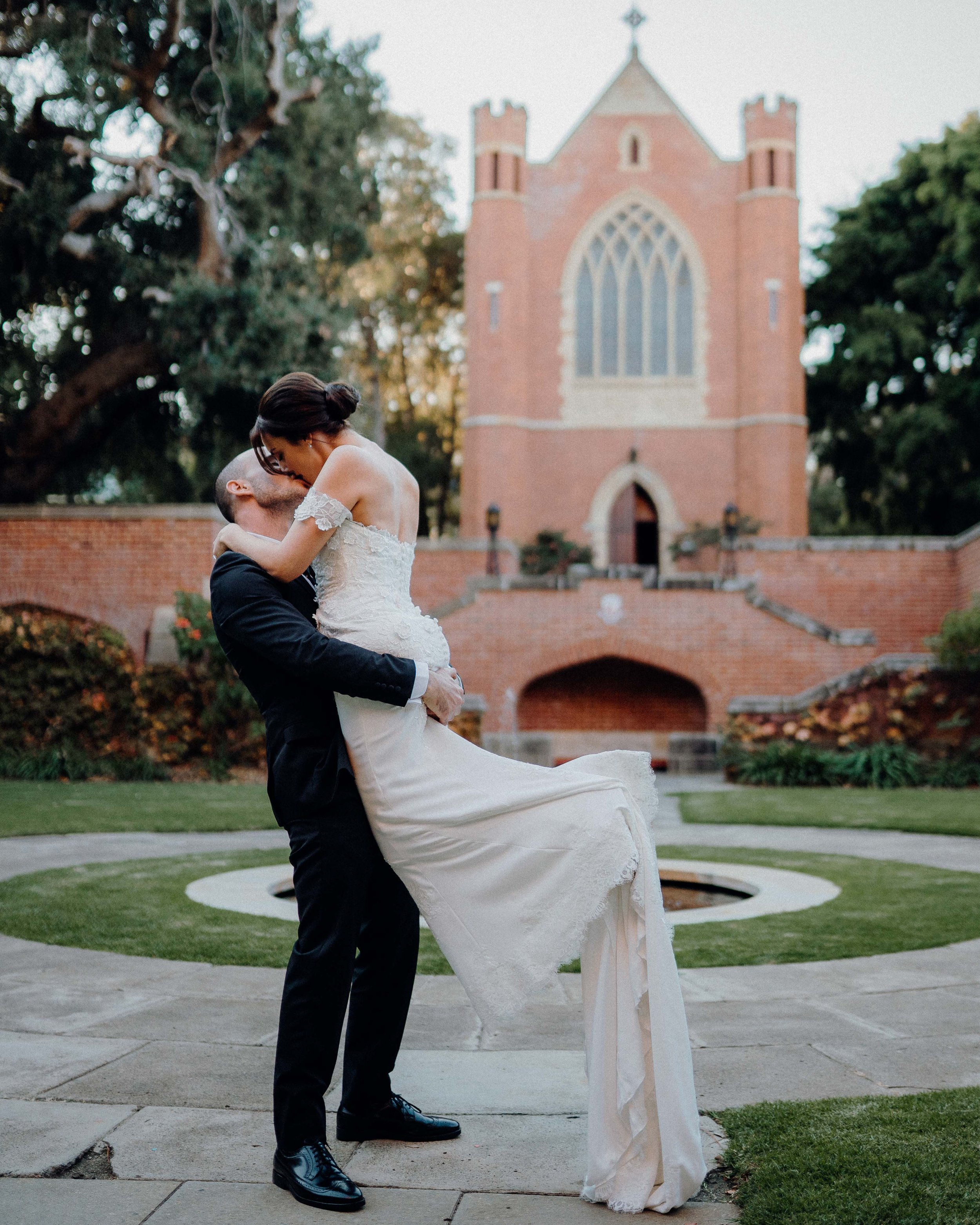 0024-WEDDINGS-DYLANALCOCK.jpg