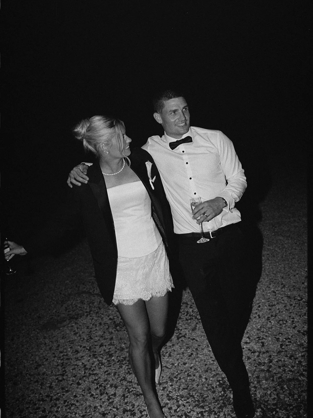 The Jaspers, on film 🎞️ 

@thelovedonesphotography 

Alongside:
Venue @tides_byron_estate 
Celebrant @lovebylaracelebrant 
Styling planning &amp; coordination @forloveandliving 
Florist @theflowerbarco 
Music @heartsongsau 
HMUA @ericacoffeymua &amp