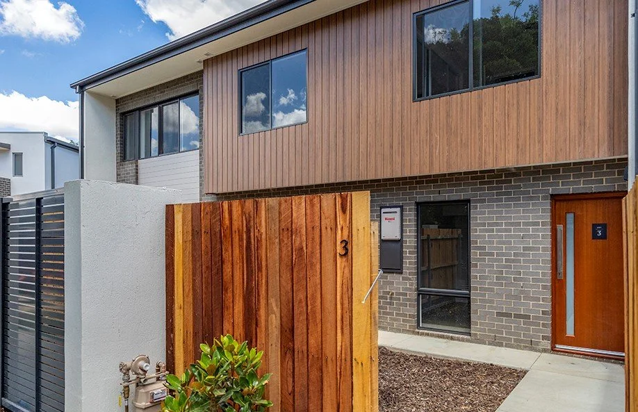 3/8 McGowan Place Dickson