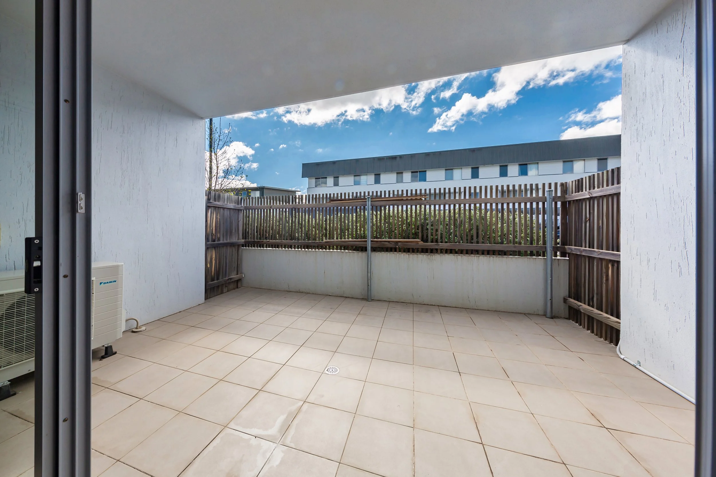 84_329 Flemington Rd_7.jpeg