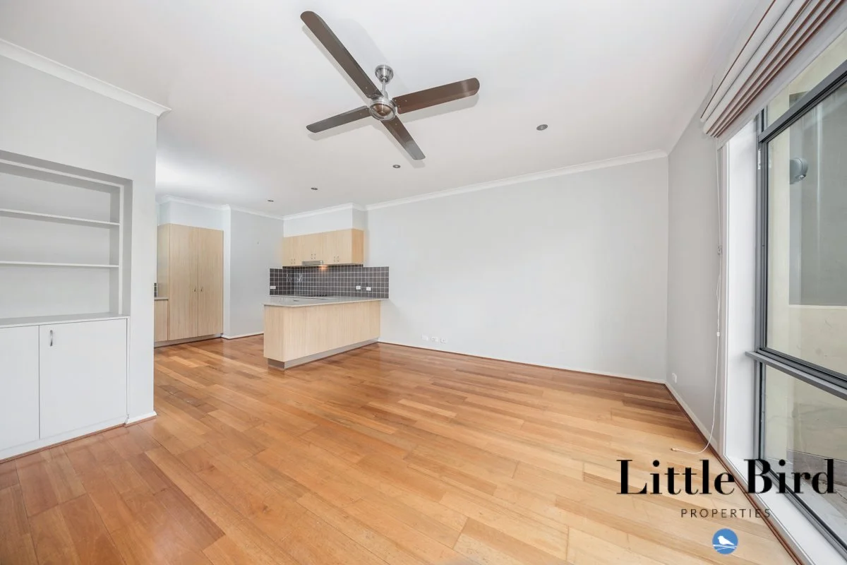 3_67 Torrens St Braddon_6.jpg