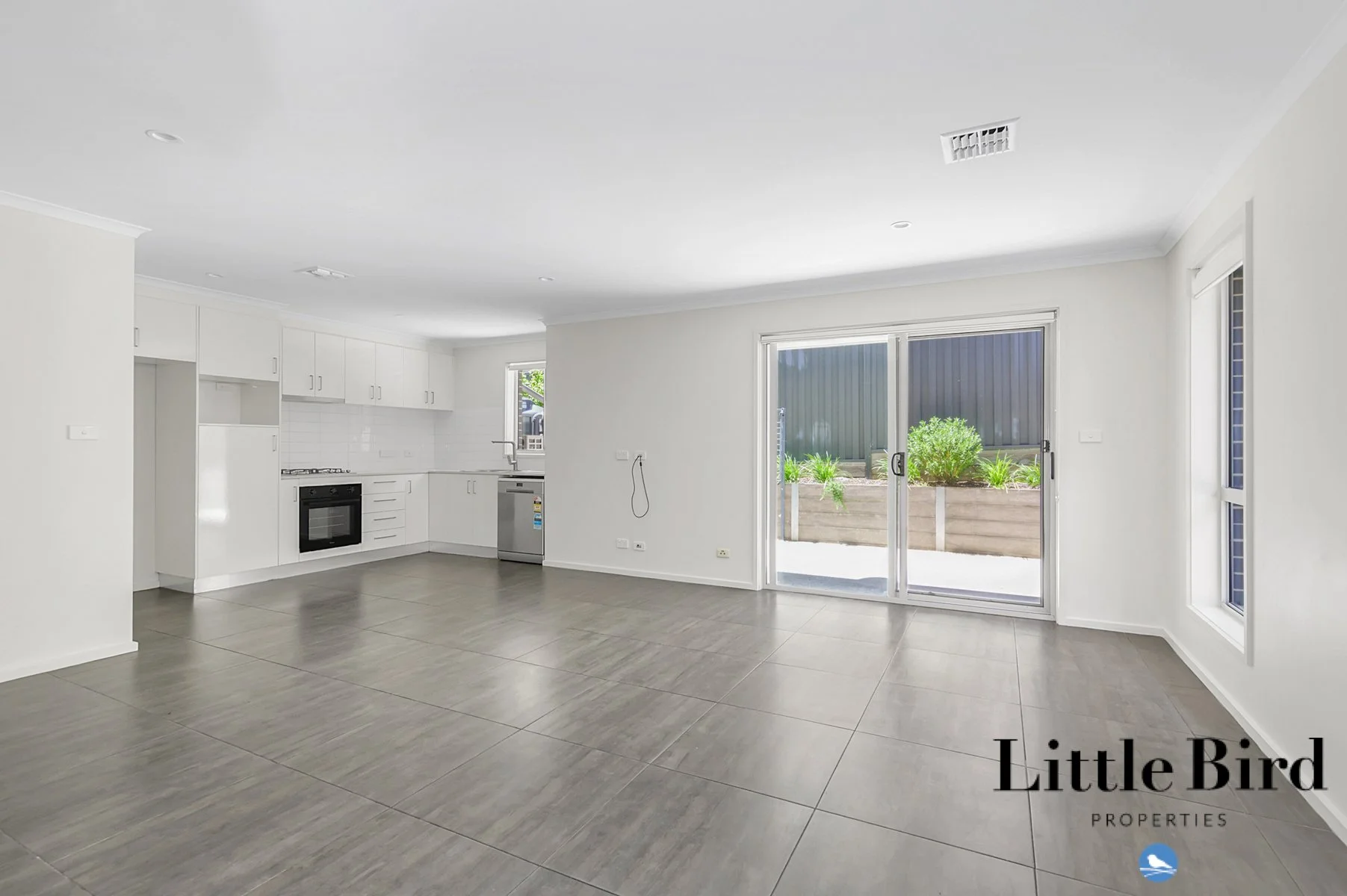 2_5 Arthur St Crestwood _5.jpg