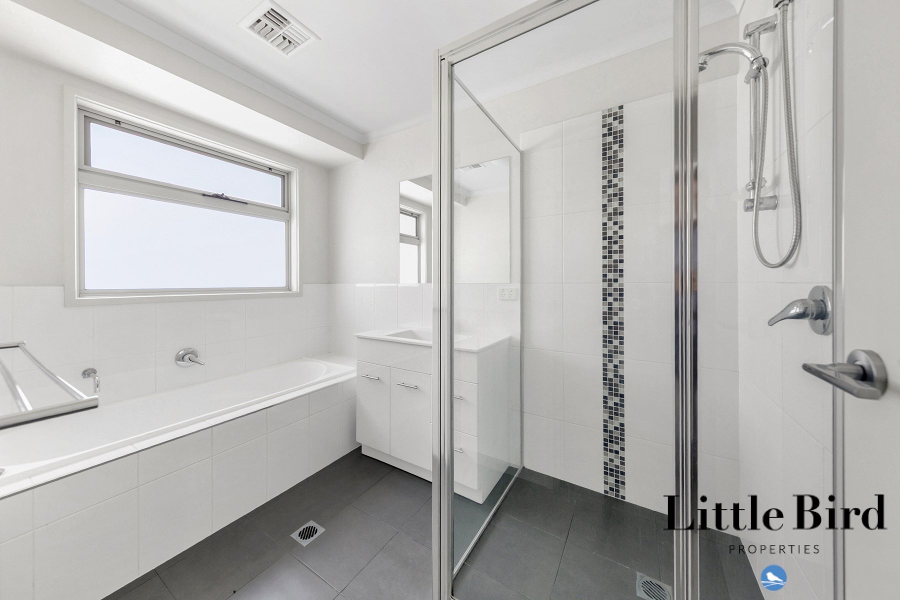2_5 Arthur St Crestwood _13.jpg