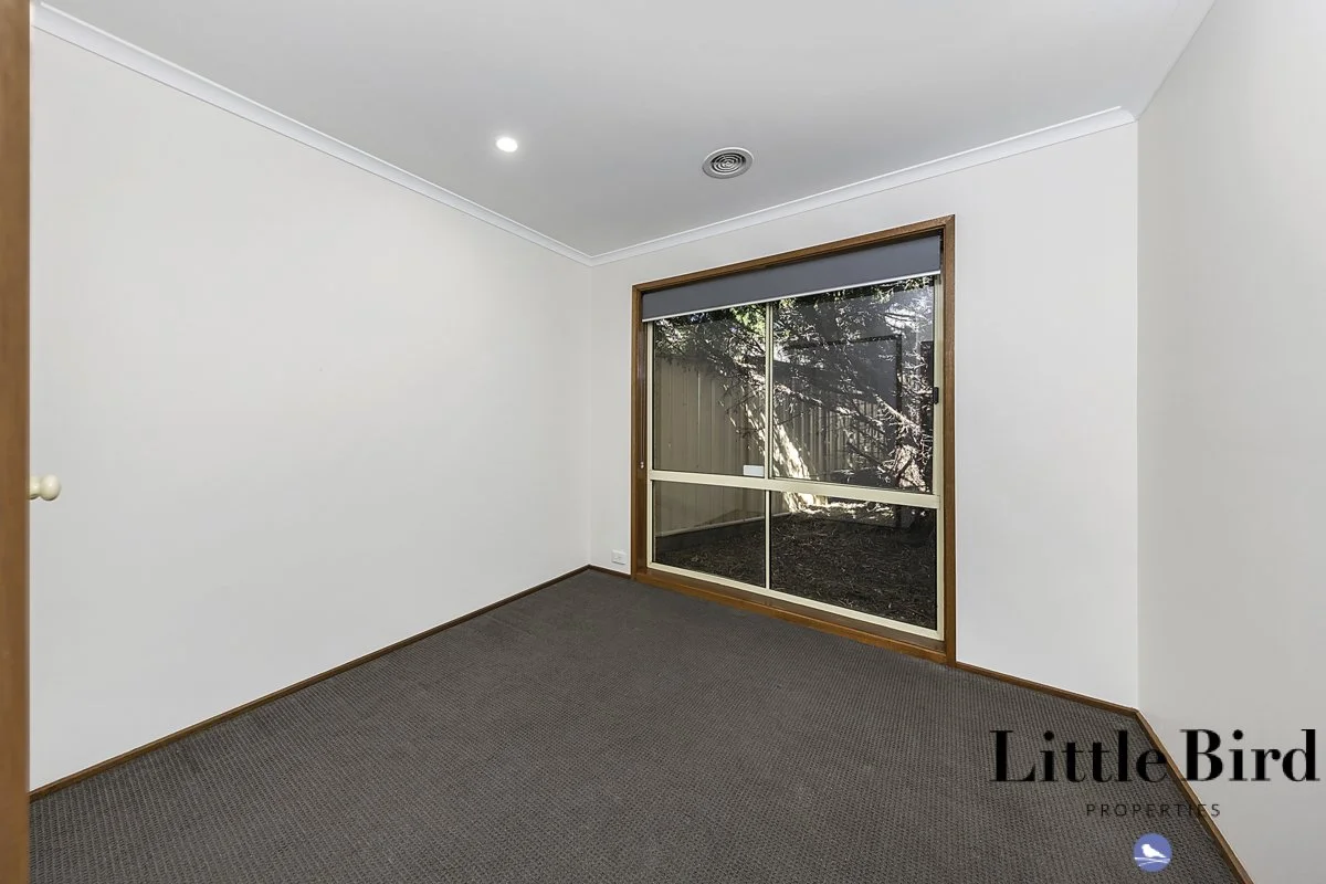 20_20 Burdett St Theodore_8.jpg