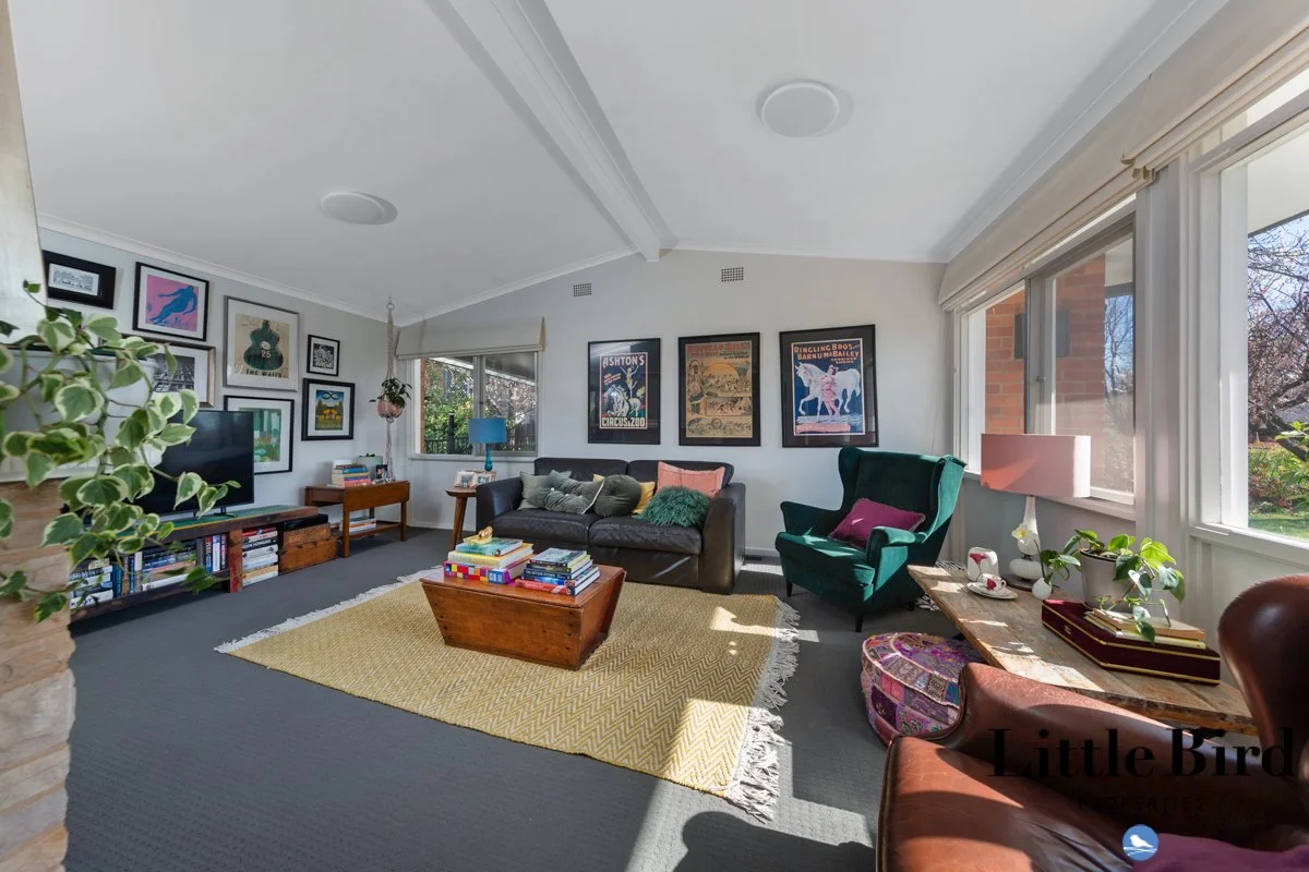 22 Buchanan st Narrbundah_3.jpg