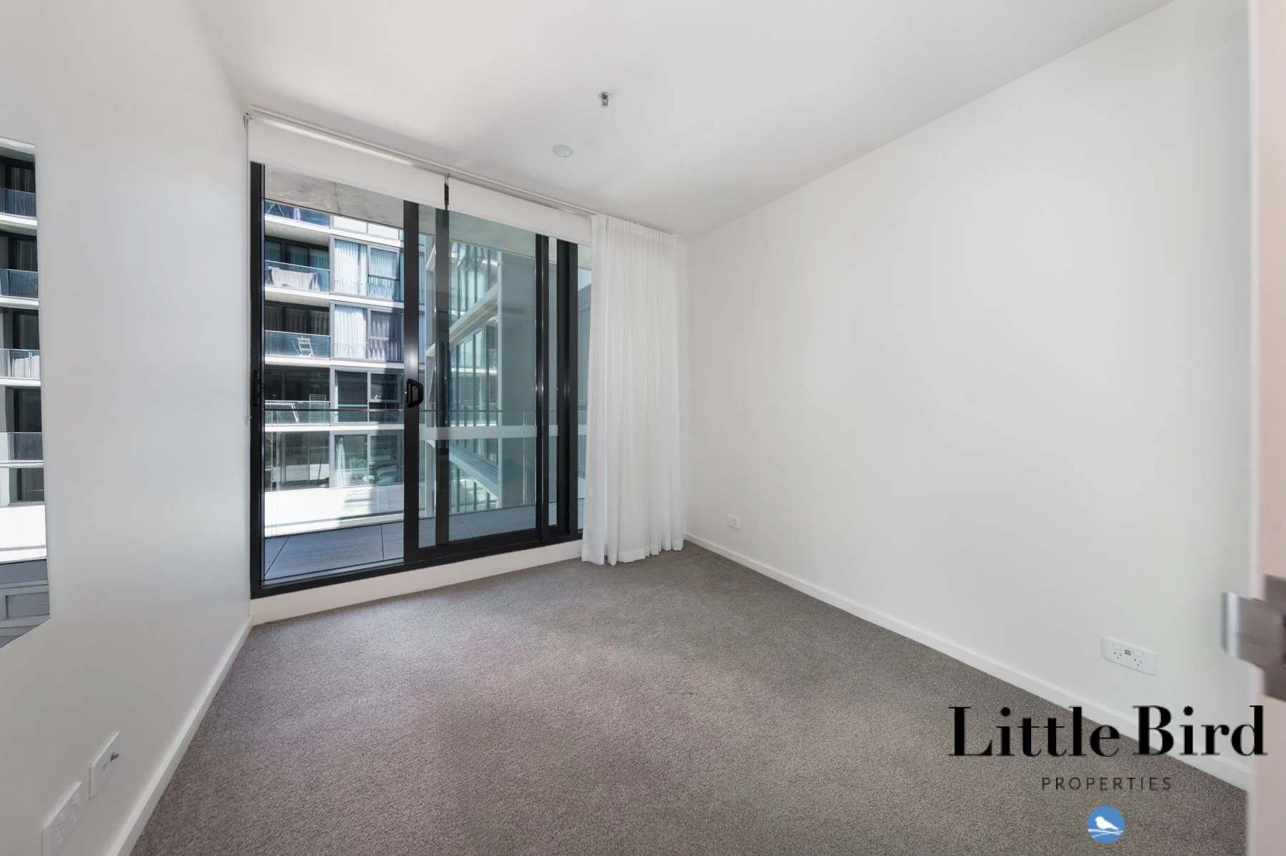 220_61 Cooyong St Braddon_14.jpg
