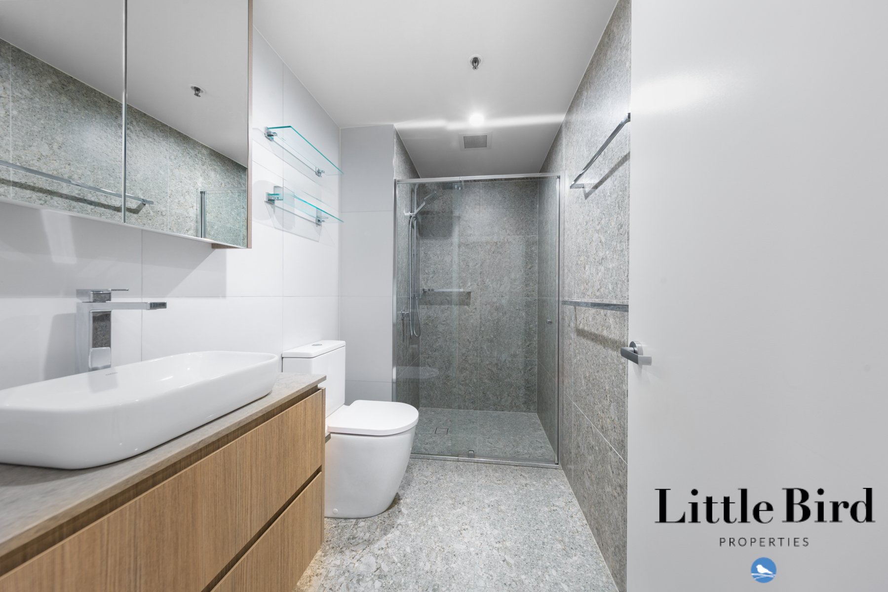 220_61 Cooyong St Braddon_15.jpg