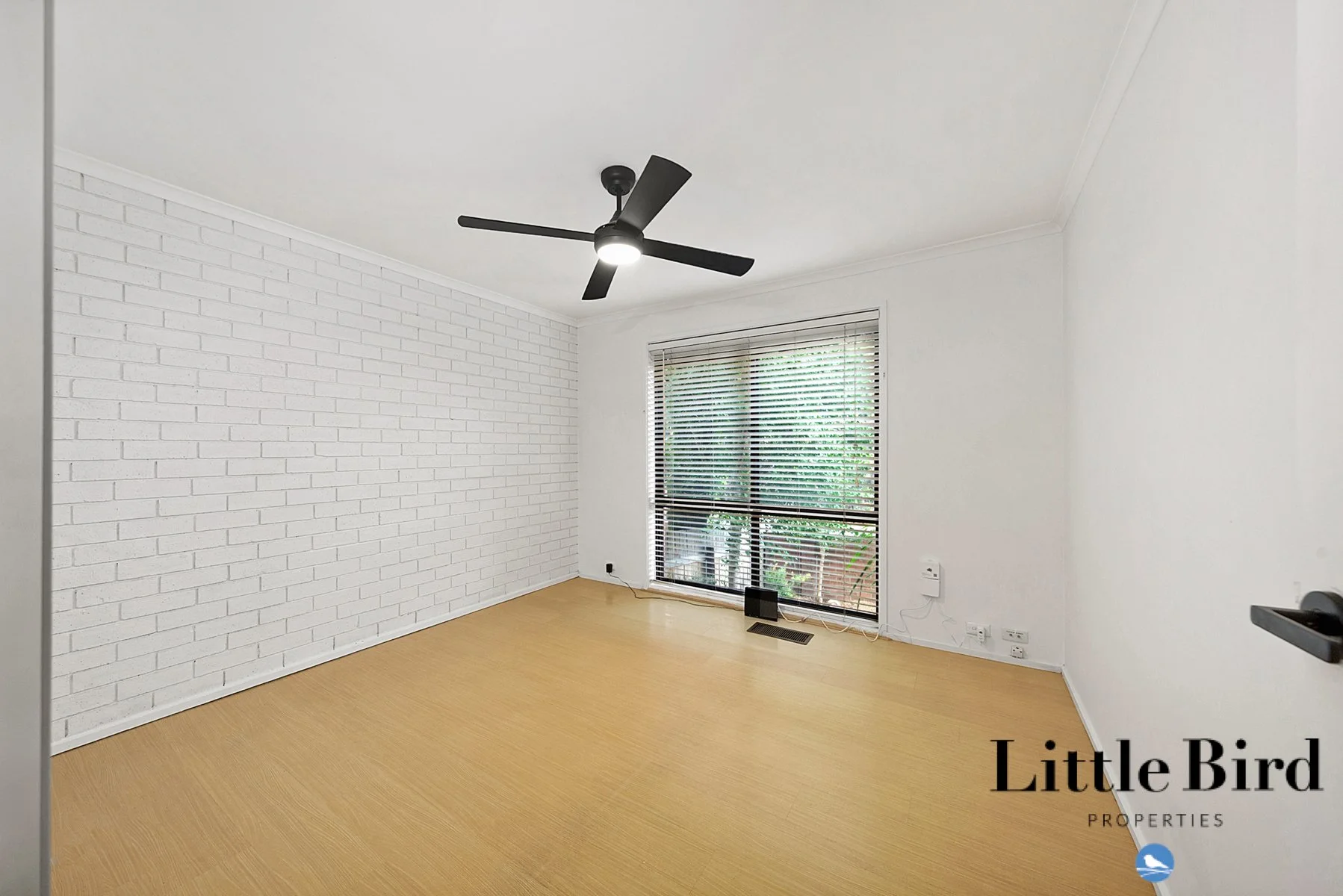 35 Hallen Close Phillip_11.jpg