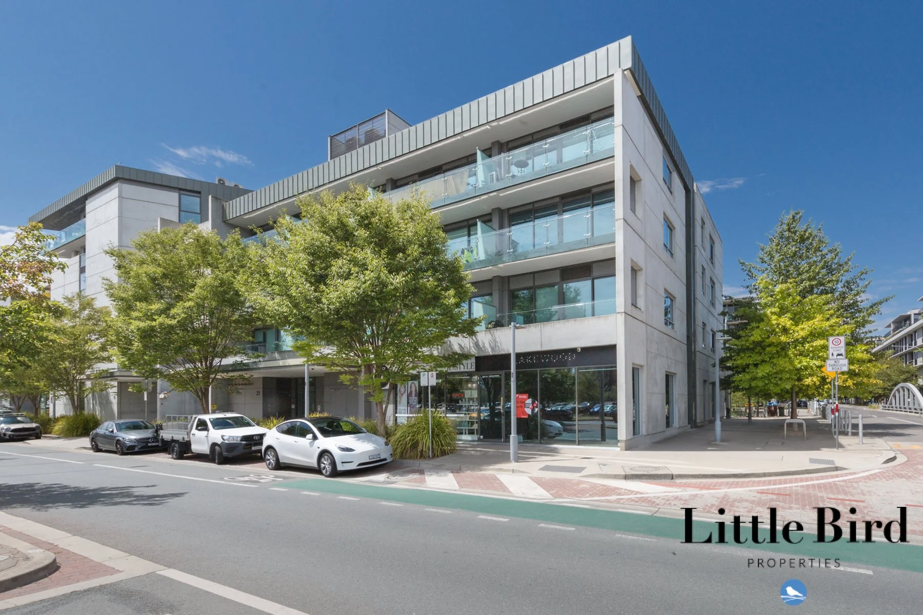 16_21 Eastlake PDE Kingston_1.jpg