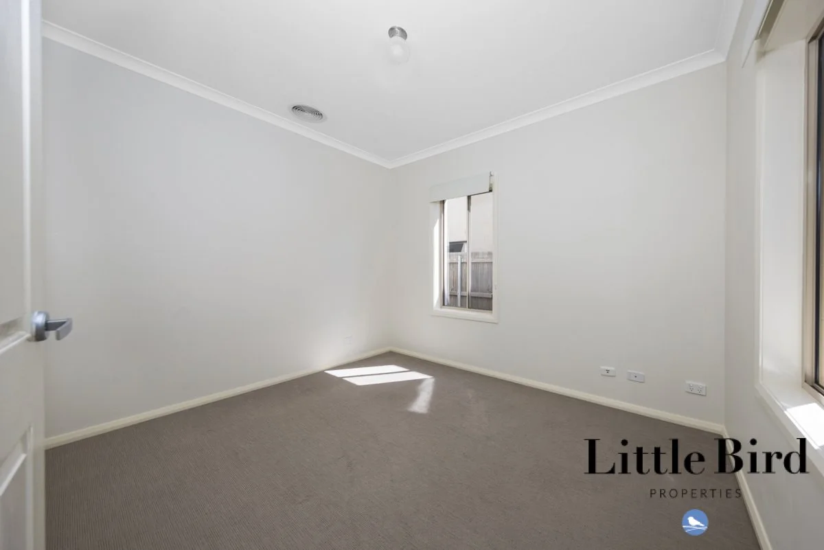 73 Sarre St Gungahlin_12-2.jpg