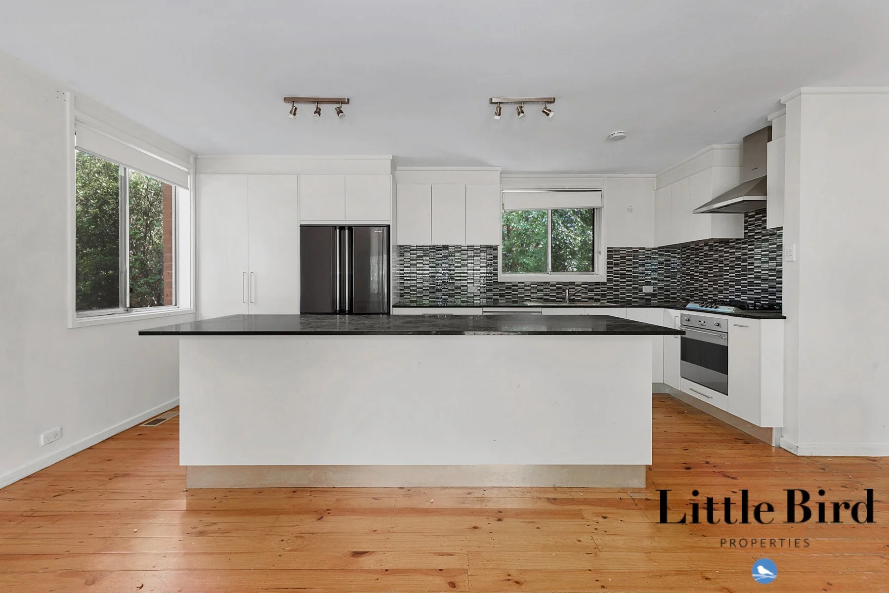 8 Nelumbo st Rivett_5.jpg