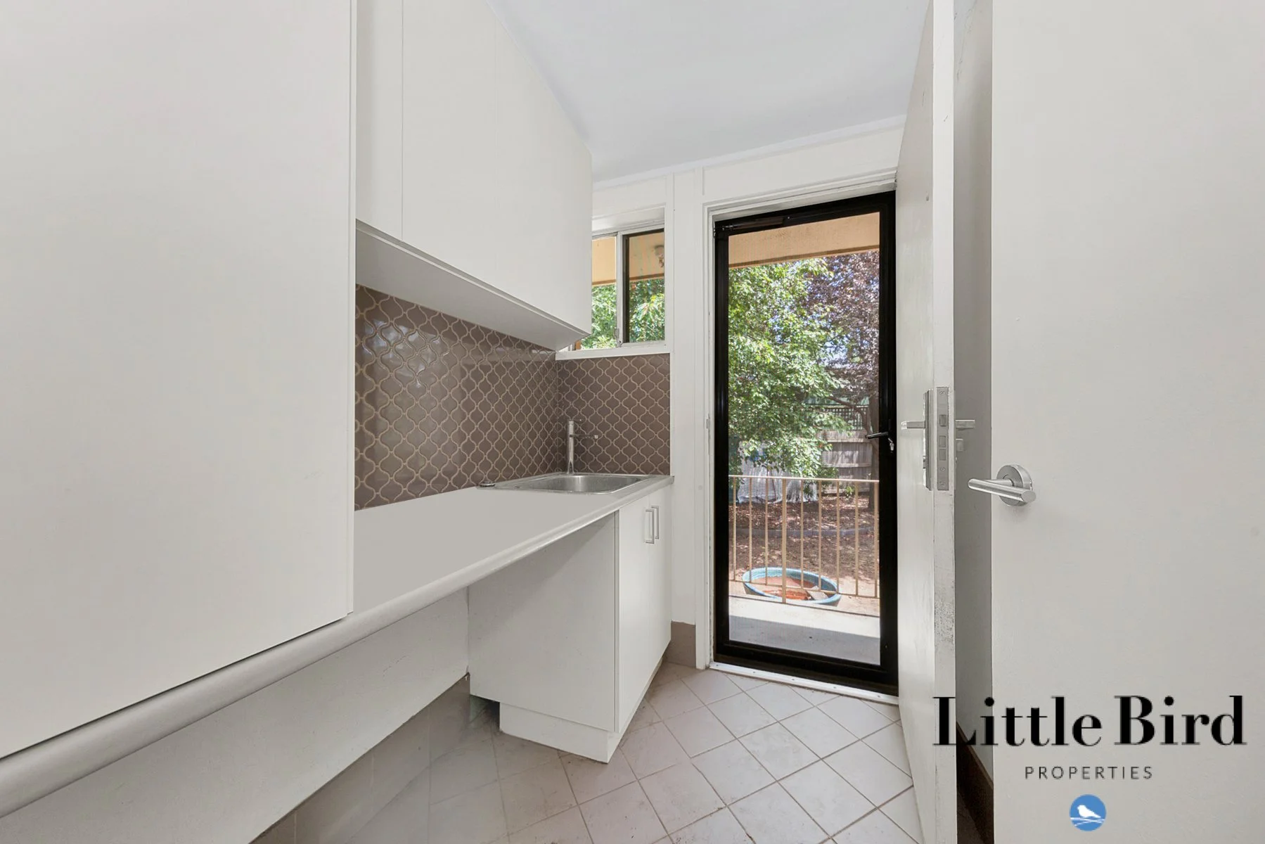 8 Nelumbo st Rivett_12.jpg