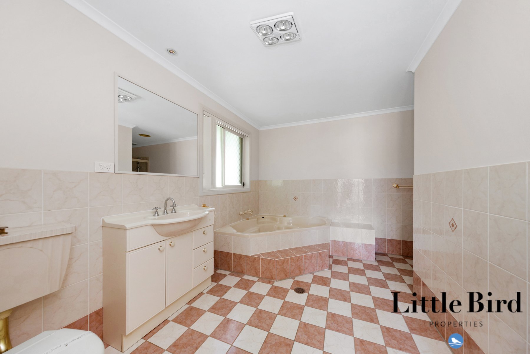 140 Candlebark Rd Karabar_11.jpg