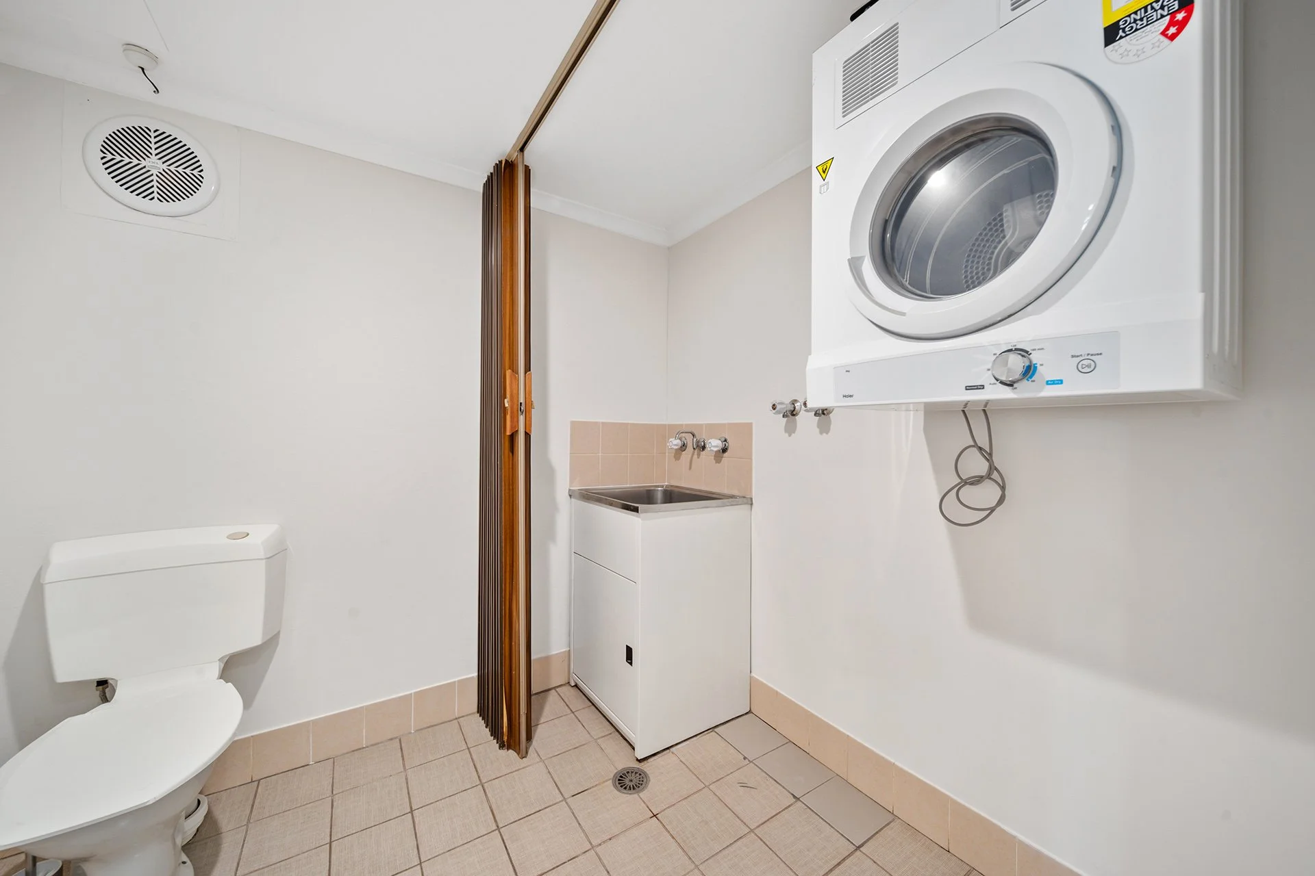 Reid 52-1 Kogarah Lane_09.jpg