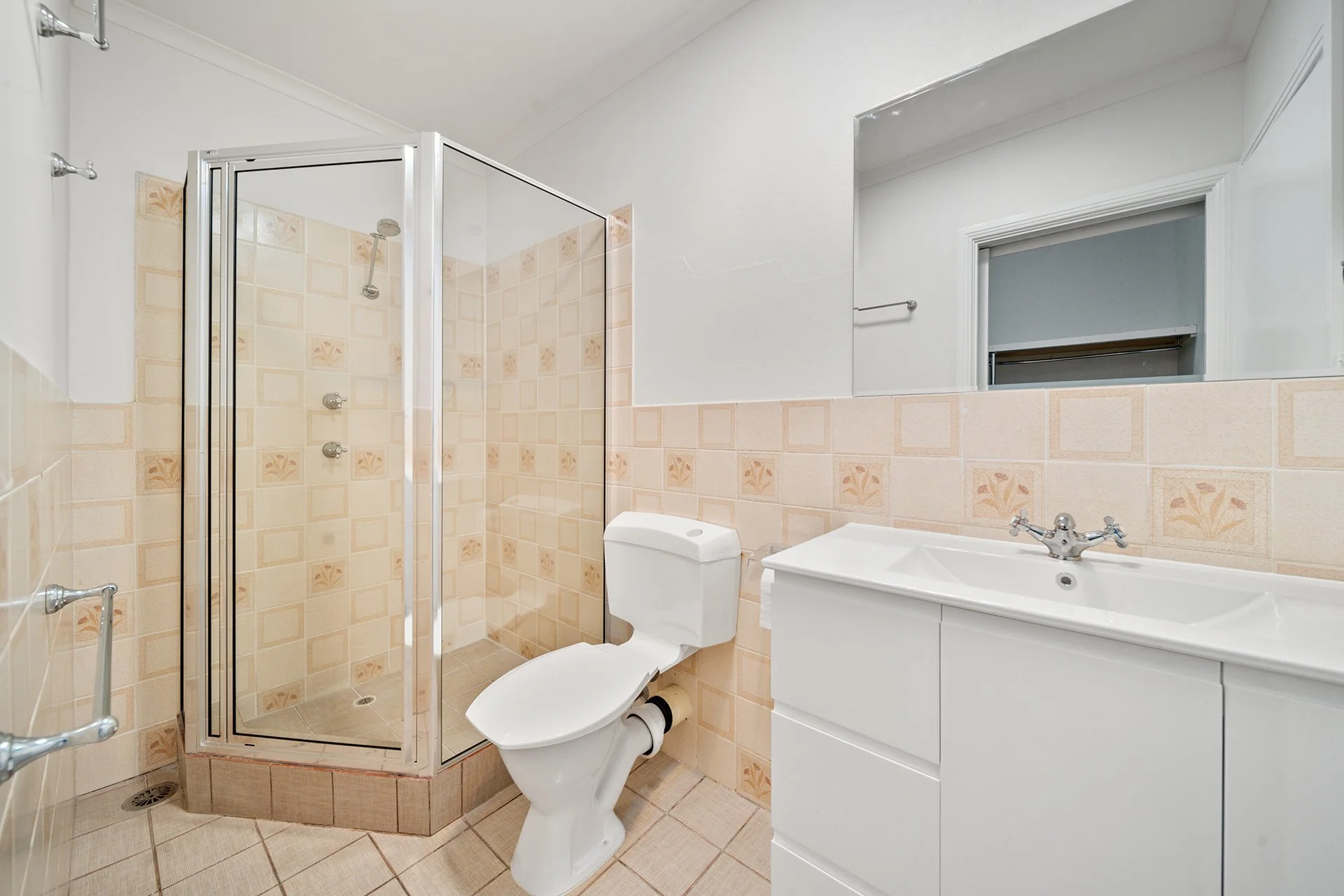 Reid 52-1 Kogarah Lane_12.jpg