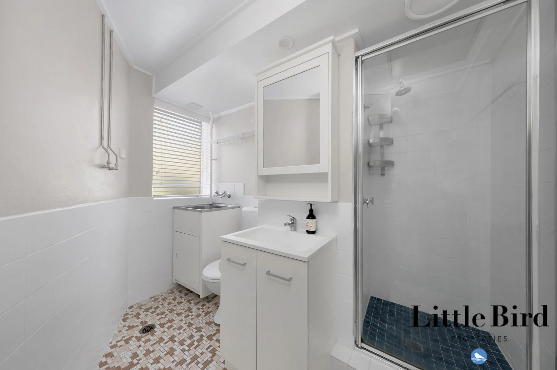 5a_60 Wattle st Lyneham_12.jpg