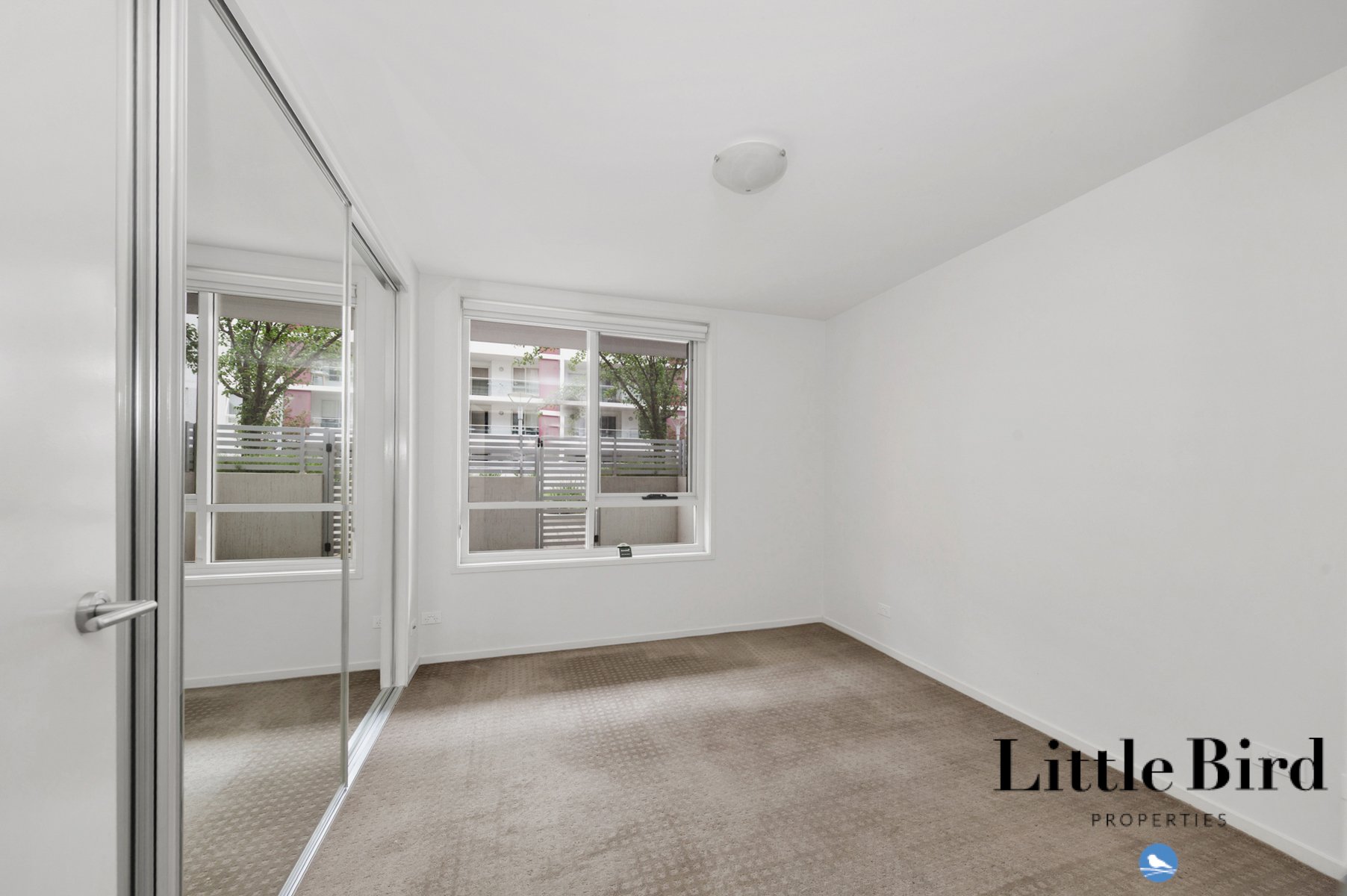 242_84 Chandler st Belconnen_7.jpg