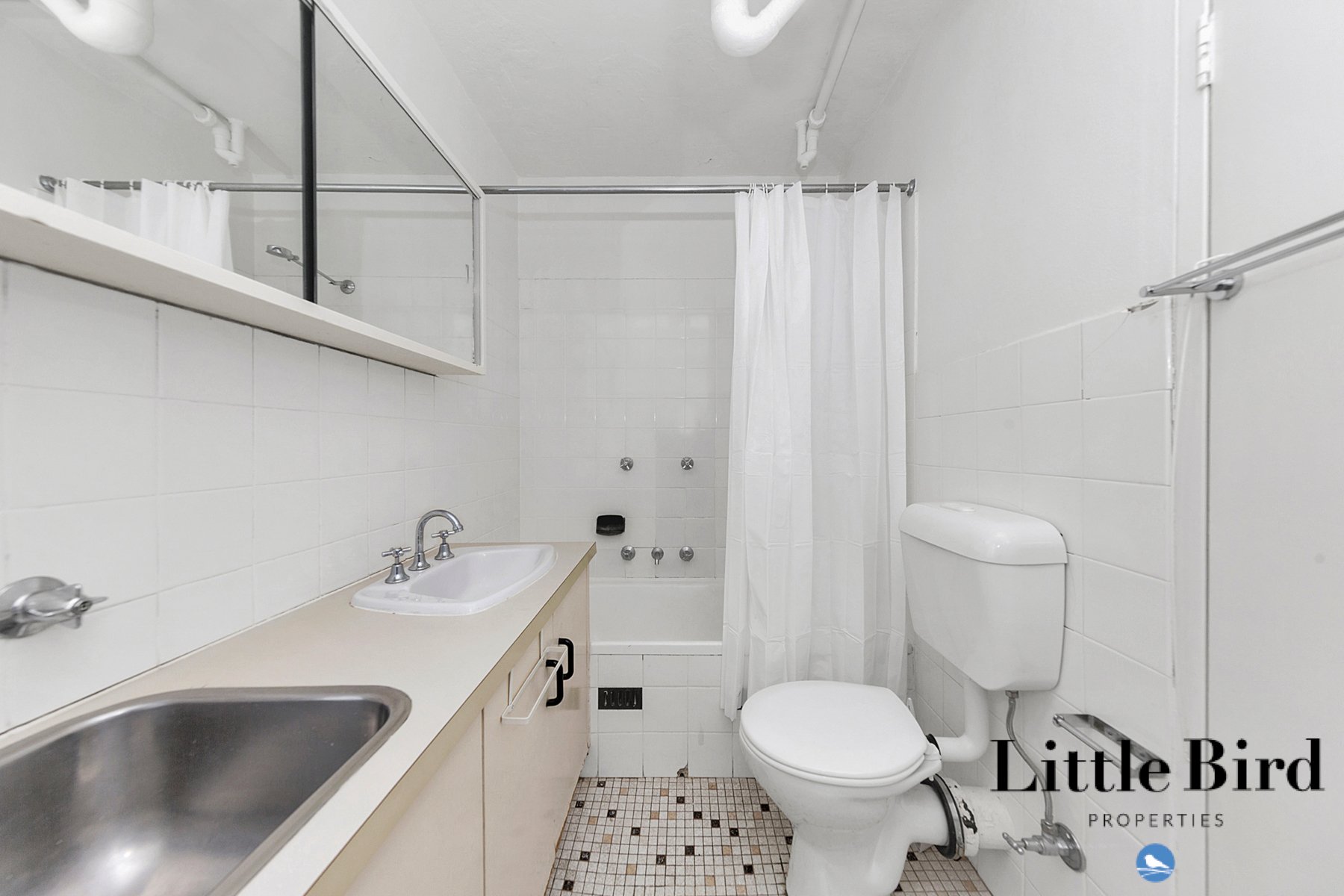 22_6 Wilkins St Mawson_12.jpg