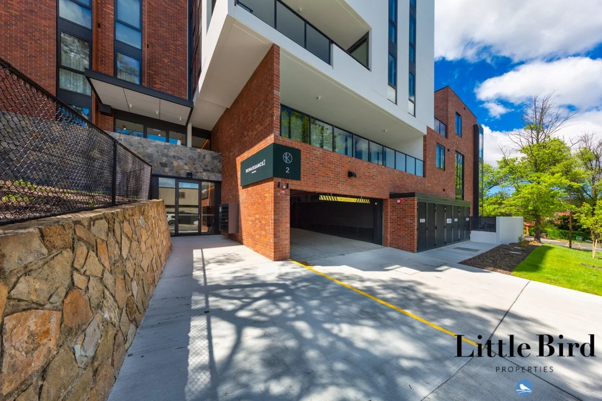 12_2 Light St Griffith_1.jpg