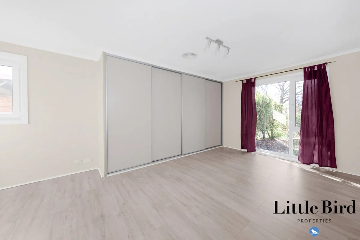 43 Castley cct Kambah_11.jpg