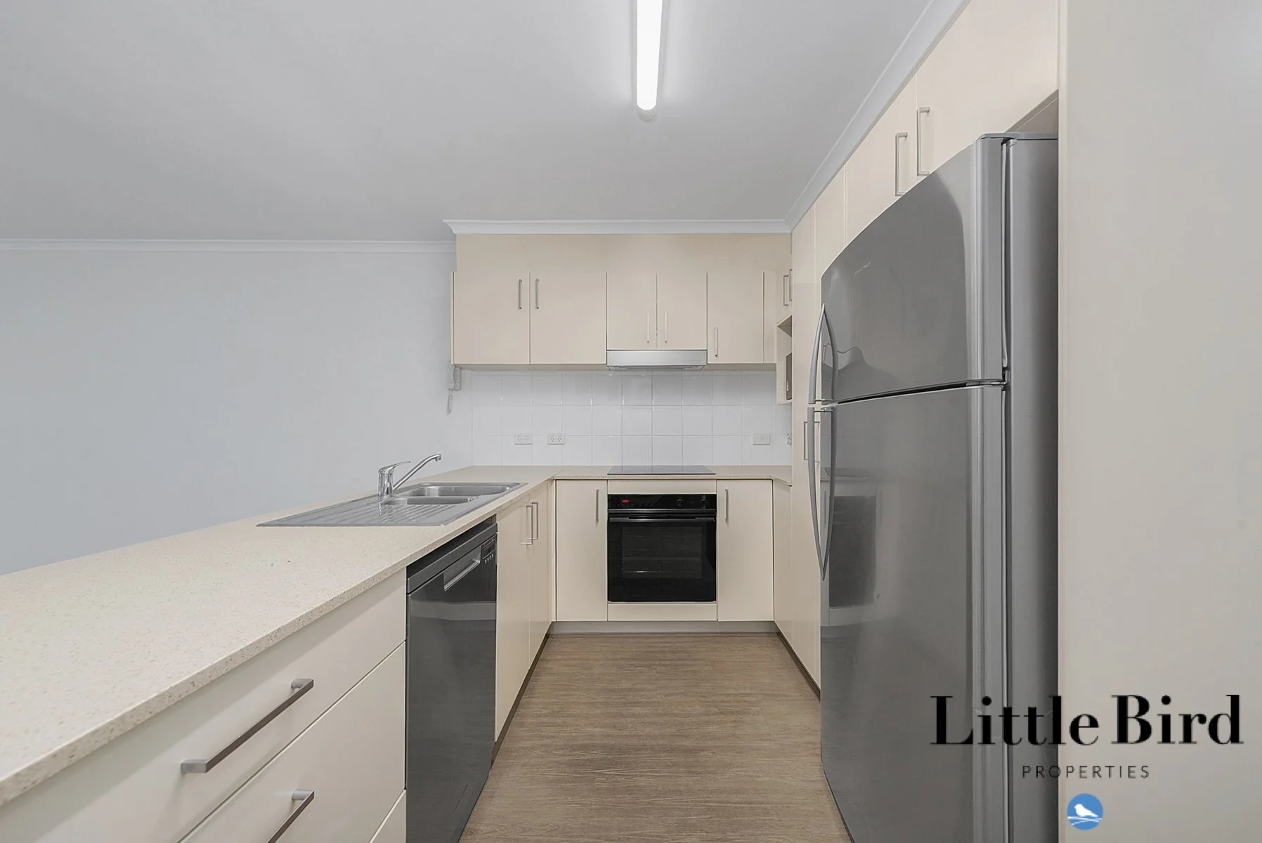 1_15 Oliver St Lyneham_7.jpg