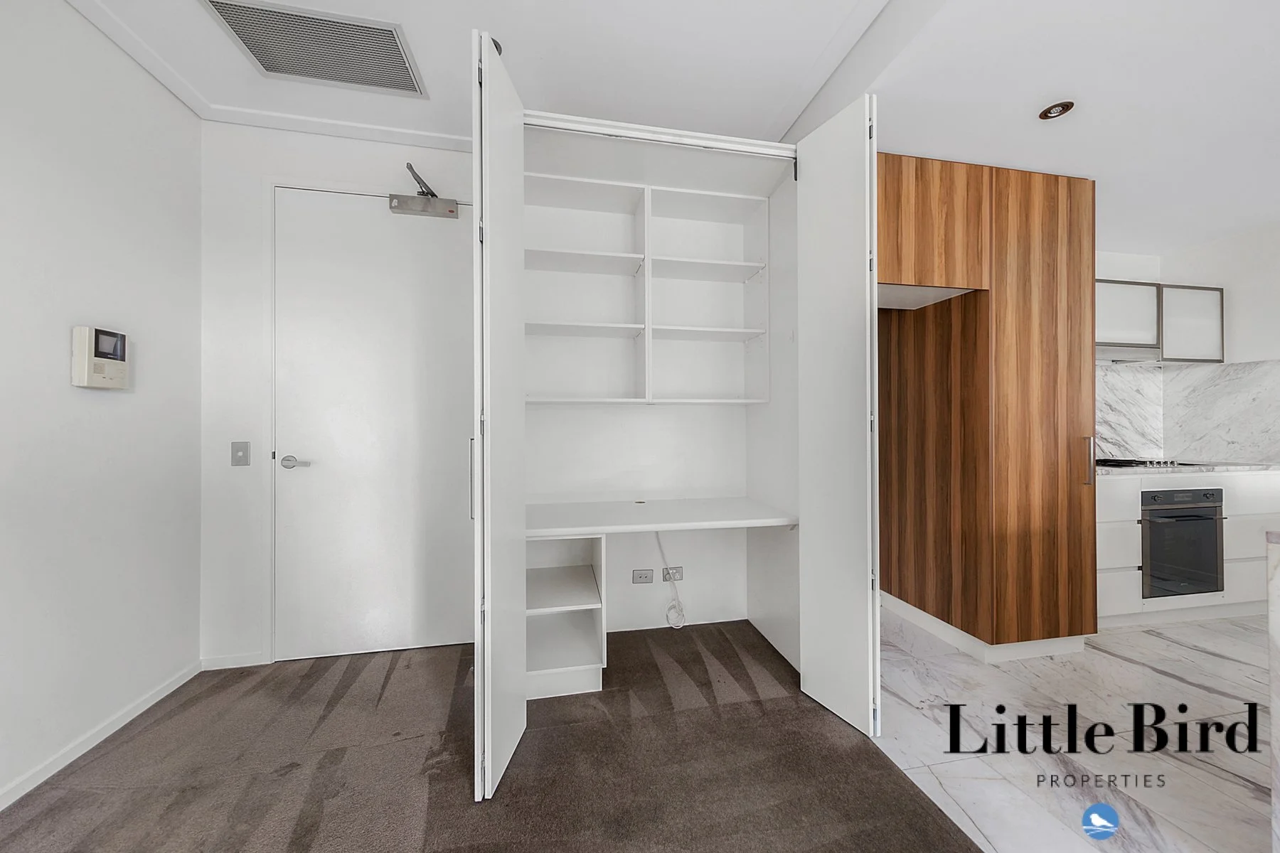 96_15 Coranderrk St City_8.jpg