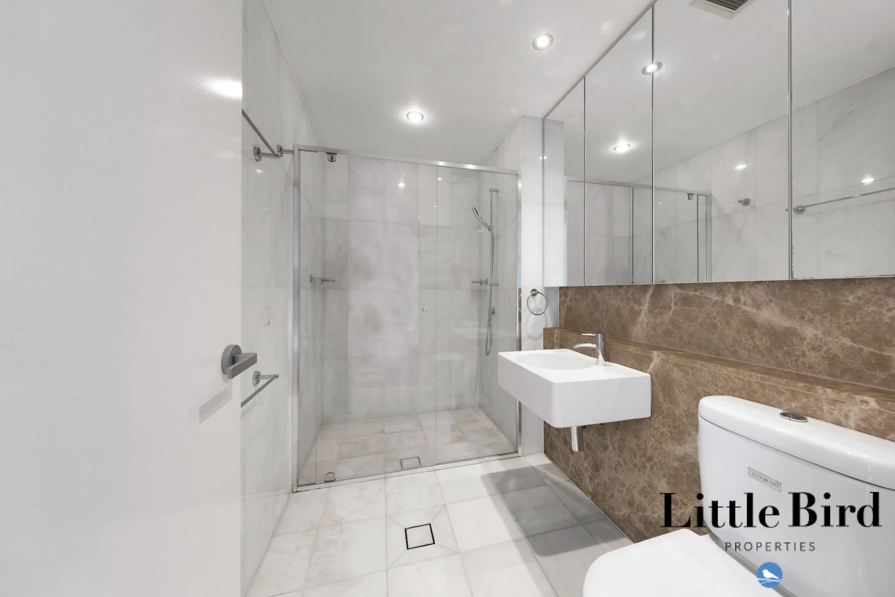 96_15 Coranderrk St City_10.jpg